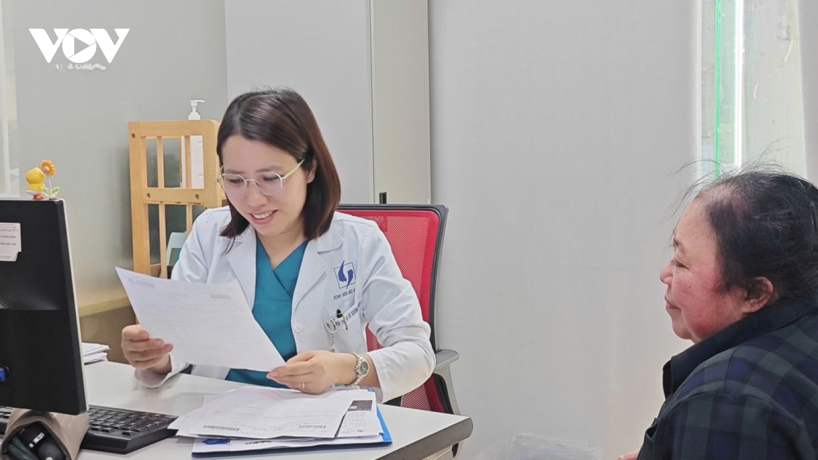 Thành tích nổi bật của PGS trẻ nhất ngành Y: Truyền cảm hứng và ngọn lửa yêu nghề