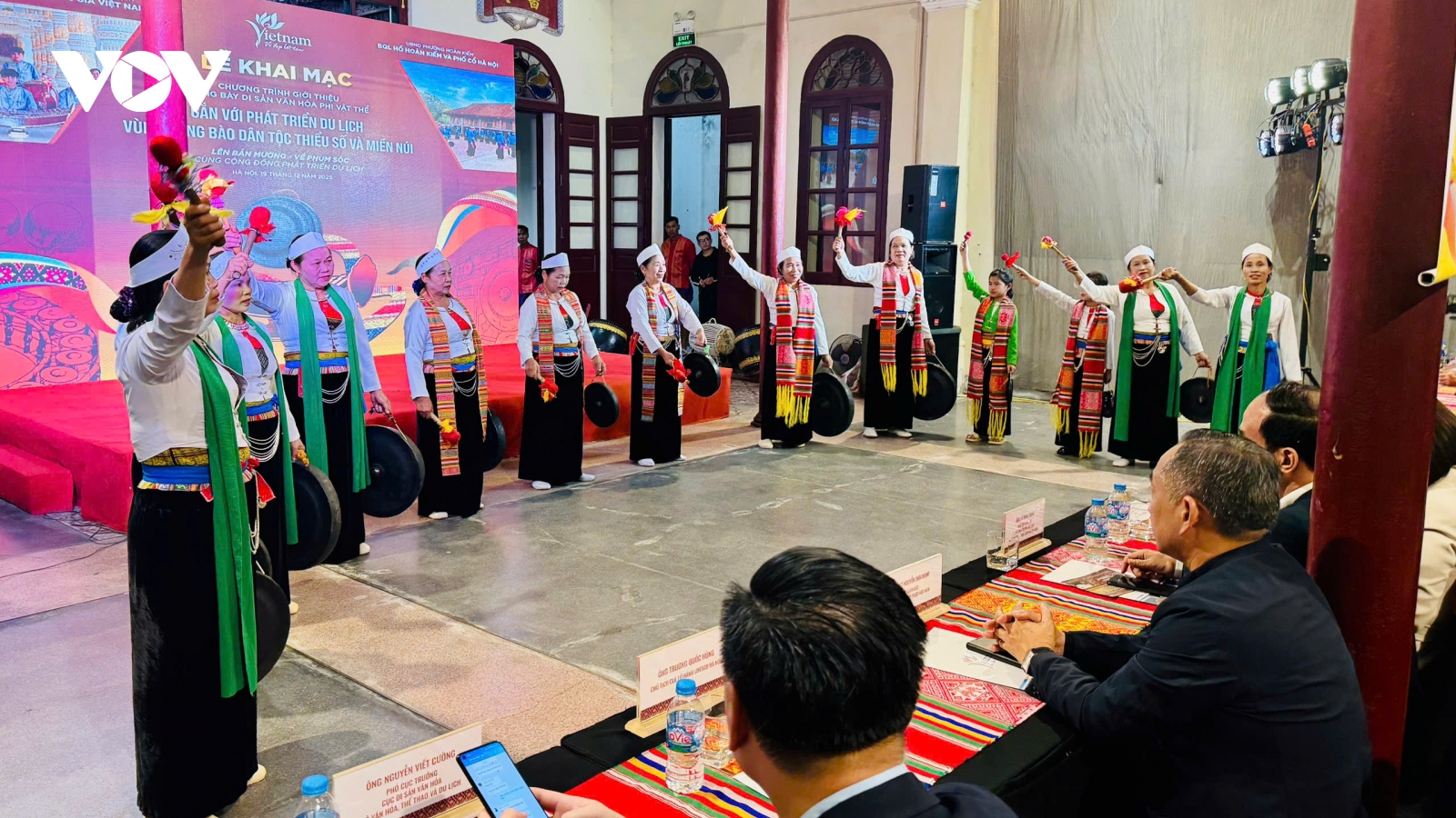 Quảng bá di sản Chiêng Mường và nhạc Ngũ âm Khmer tại phố cổ Hà Nội