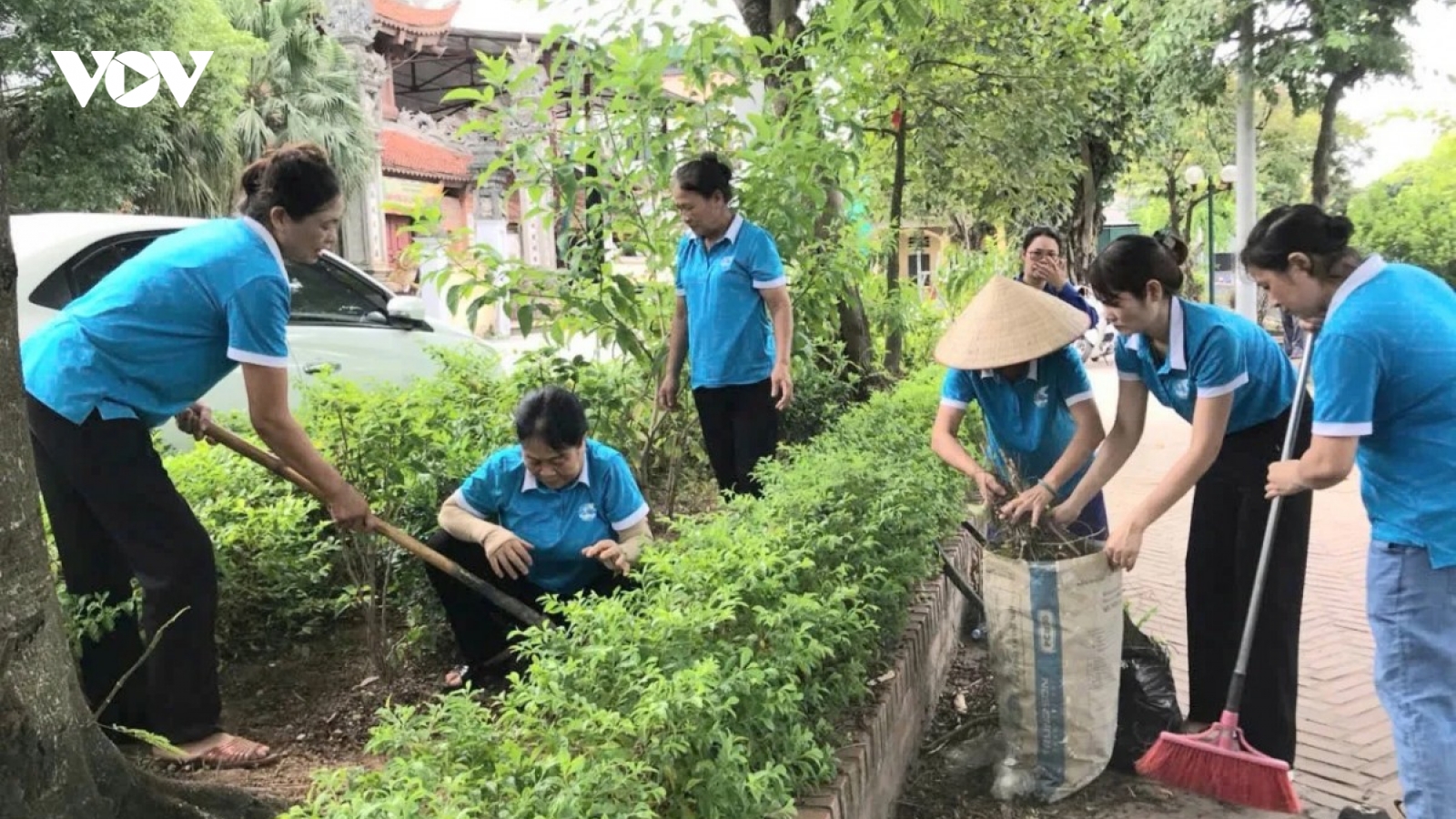 Hà Nội khen thưởng thành tích xuất sắc trong phong trào thi đua “Dân vận khéo”