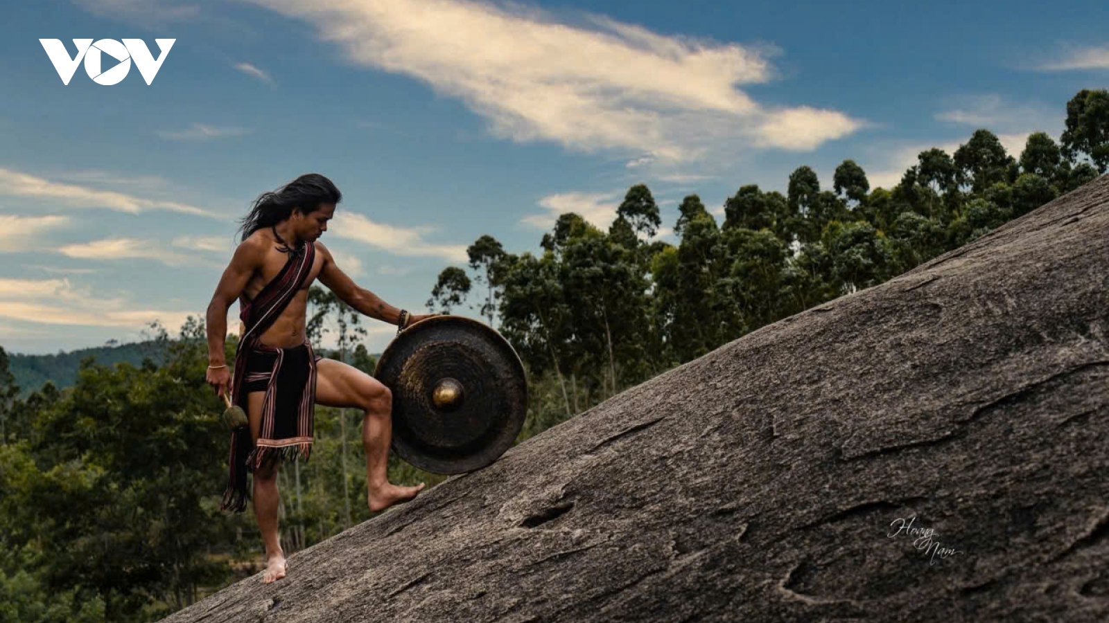 Những sứ giả trẻ quảng bá văn hóa đại ngàn