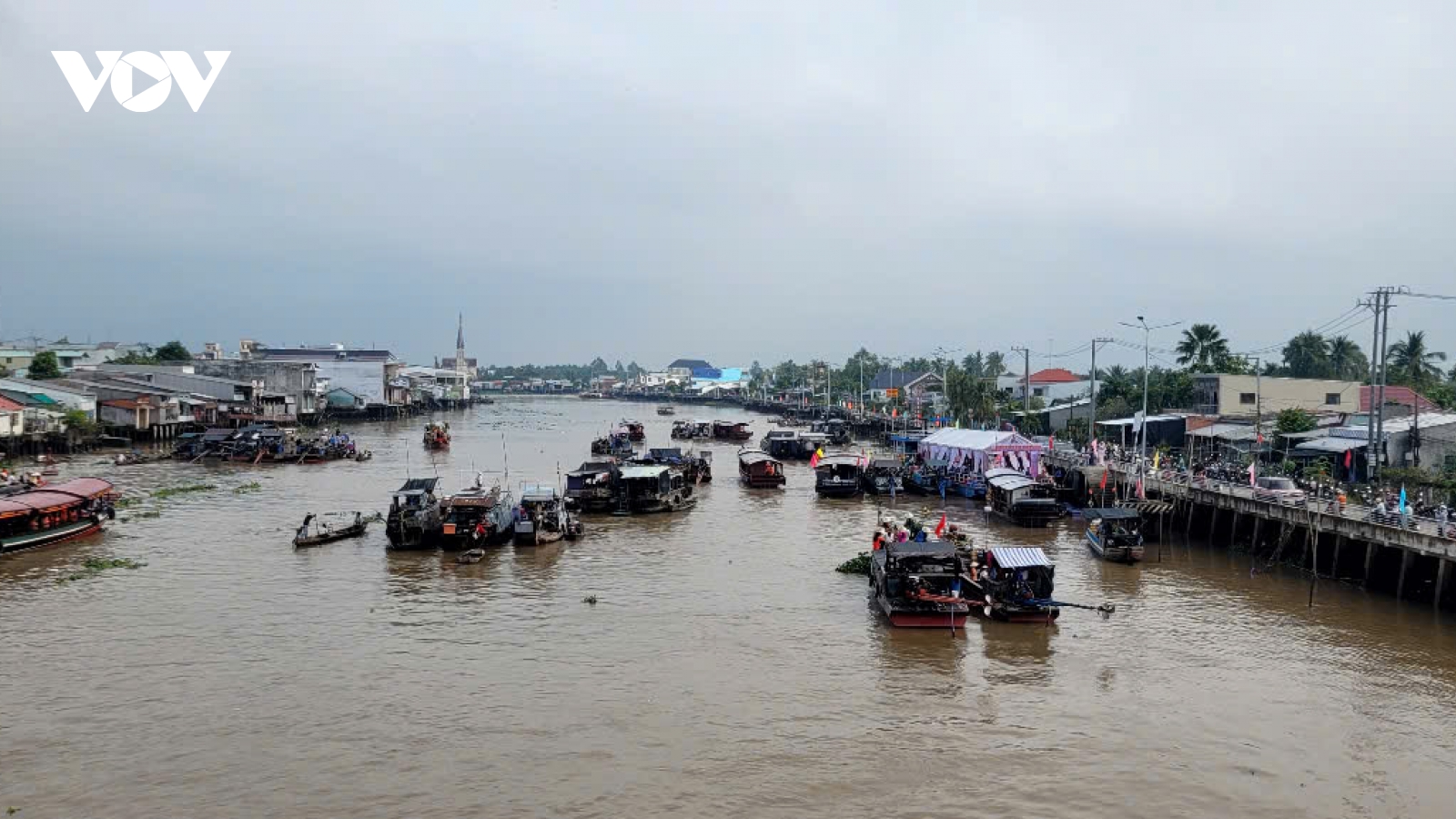 Đồng Tháp tưng bừng Lễ hội Làng cổ lần VI, tái hiện văn hóa sông nước miền Tây