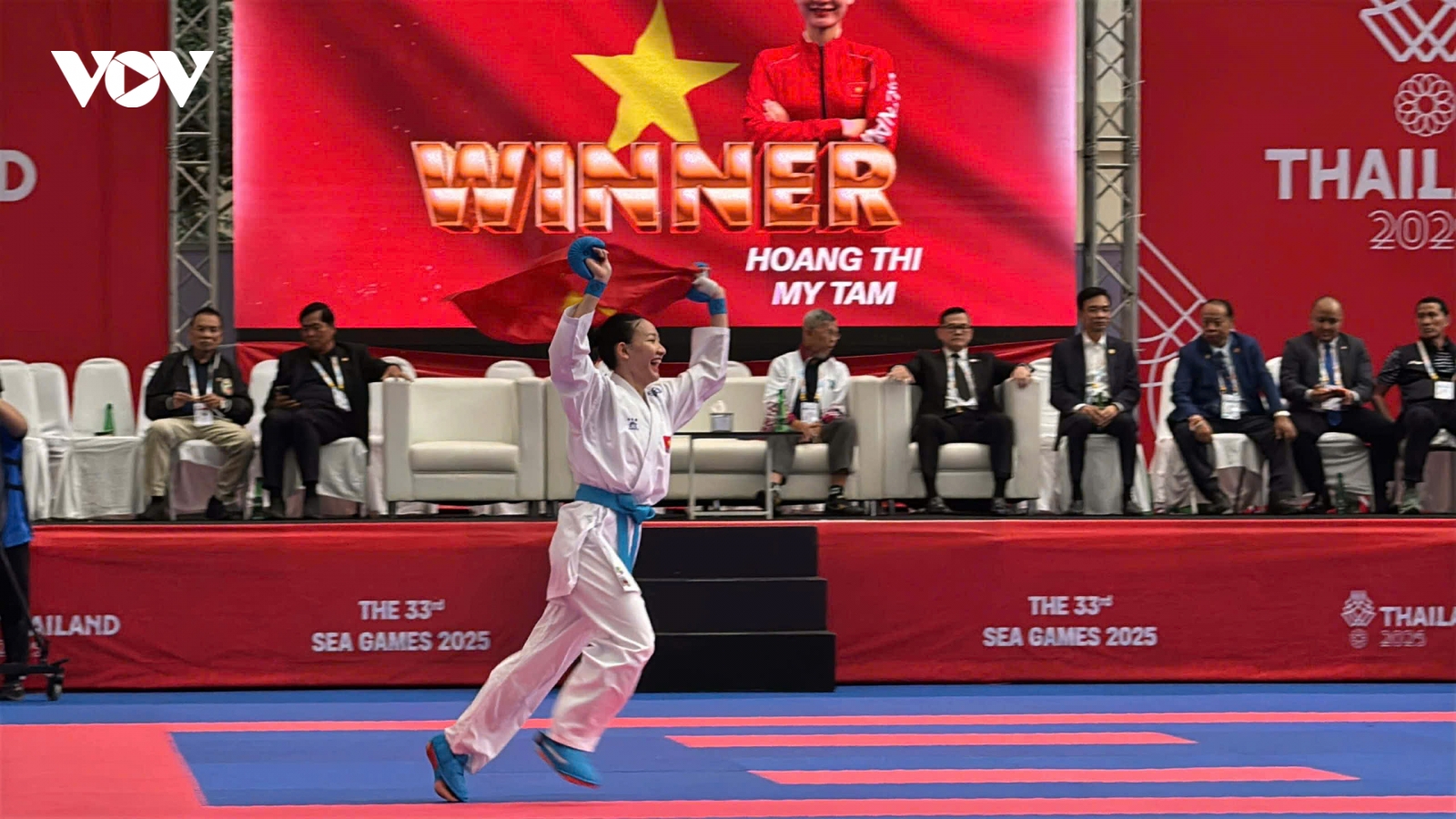 VĐV Karate nói gì khi giành HCV quý giá cho Việt Nam ở SEA Games 33?