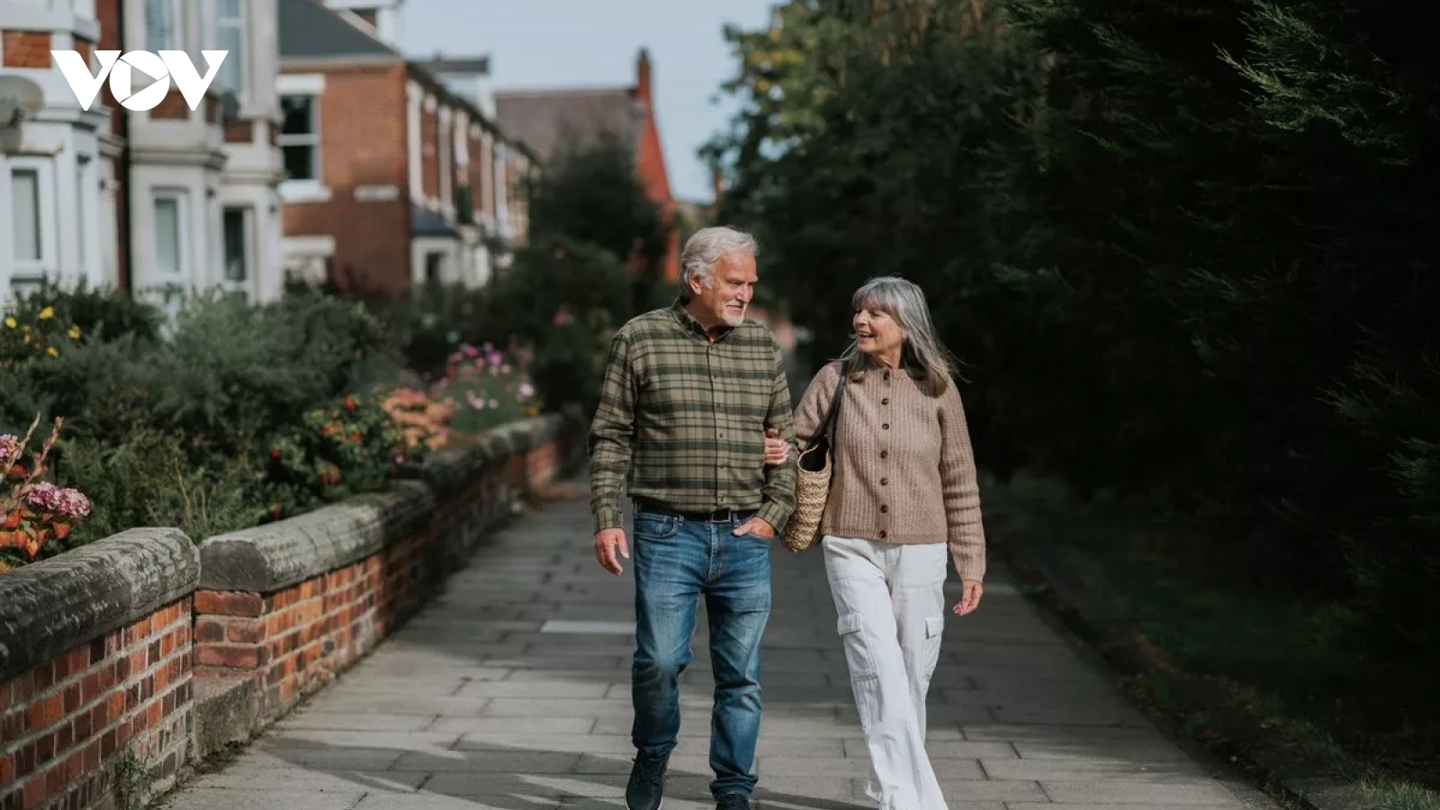 Phát hiện hành động ngỡ vô ích, làm mỗi ngày cơ thể khỏe mạnh, tuổi thọ tăng vọt