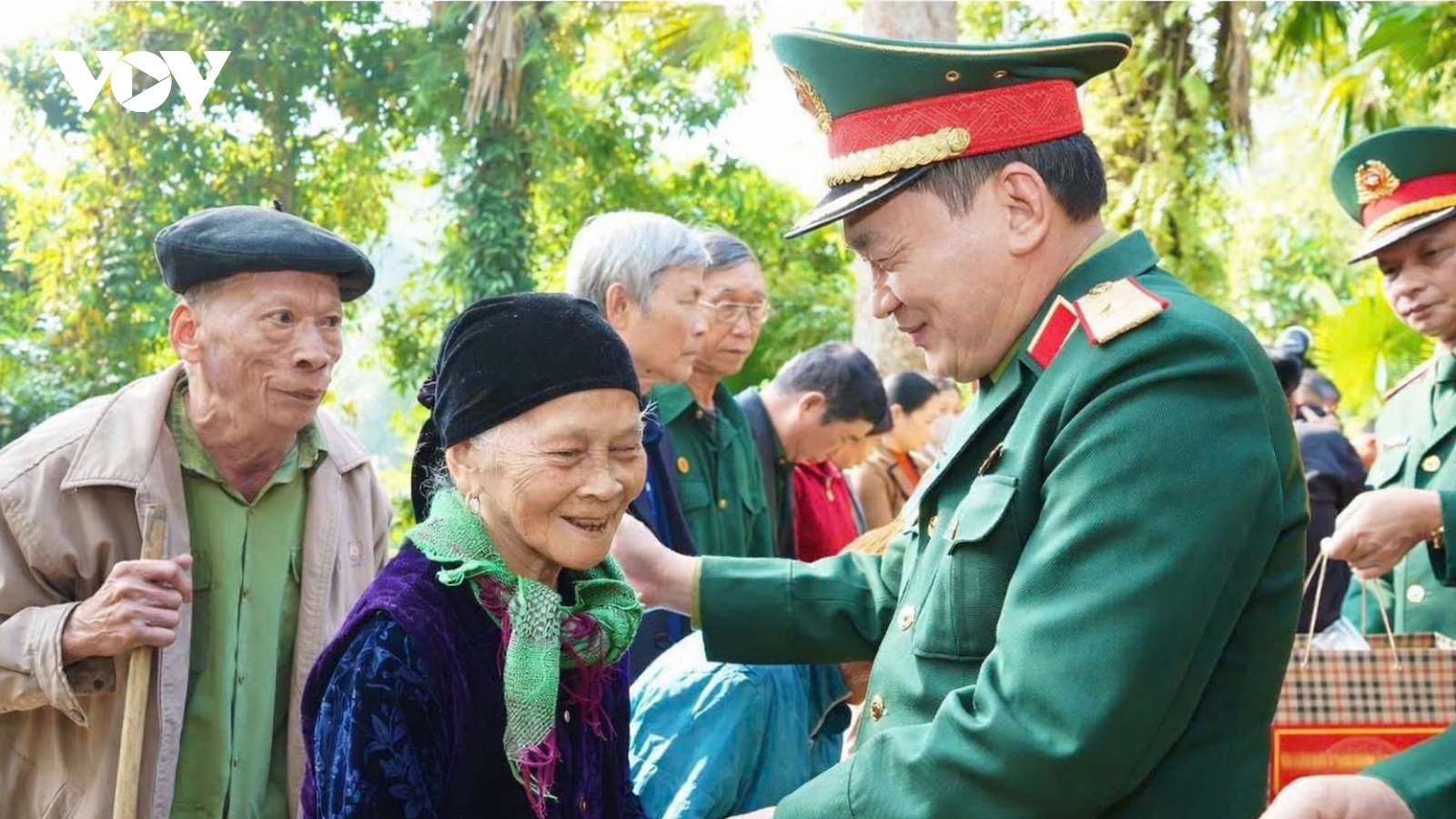 Văn phòng Quân uỷ Trung ương-Văn phòng Bộ Quốc phòng tri ân gia đình chính sách