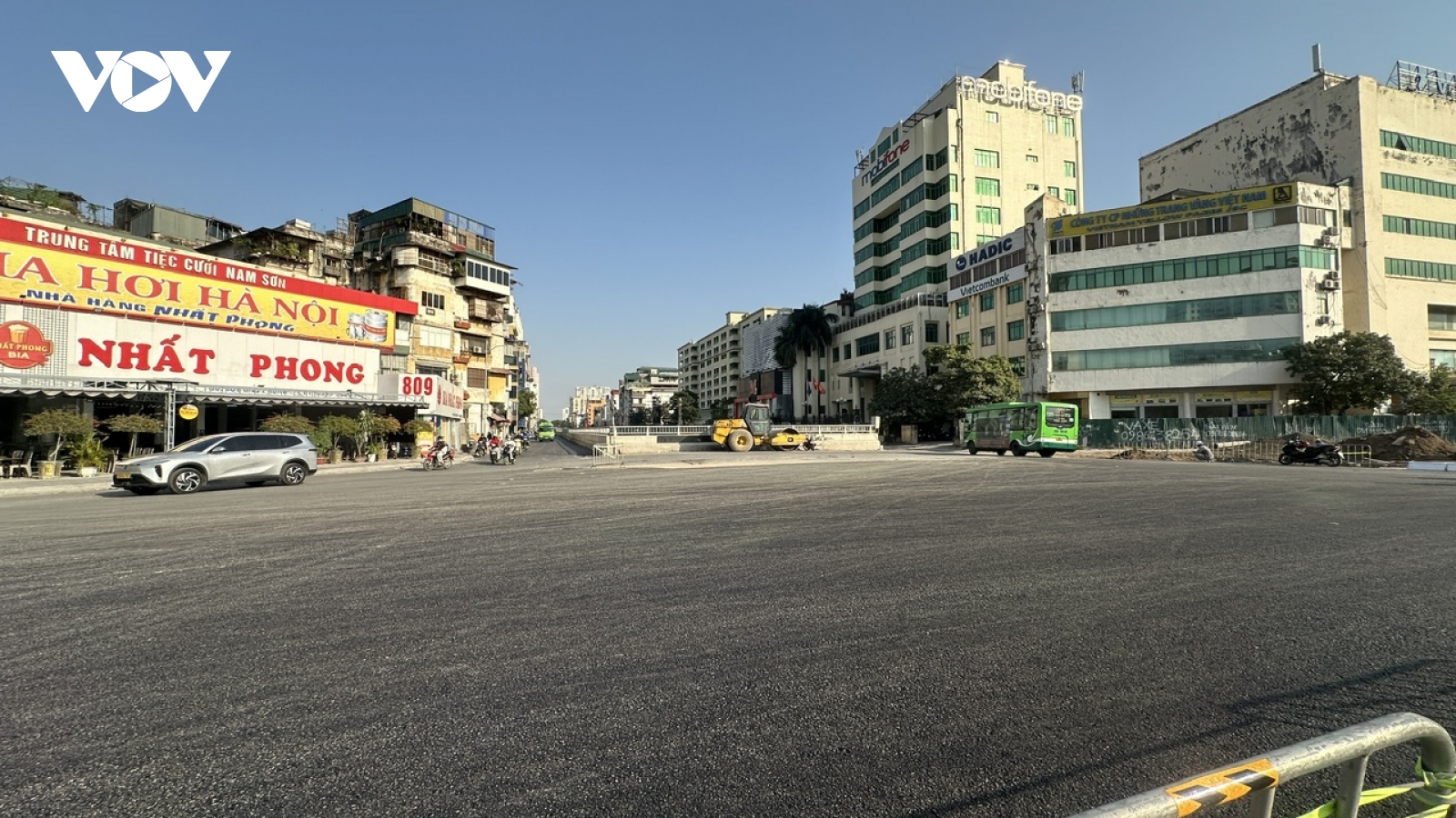 Nút giao hầm chui Giải Phóng-Kim Đồng đường thông thoáng sau dỡ rào thi công