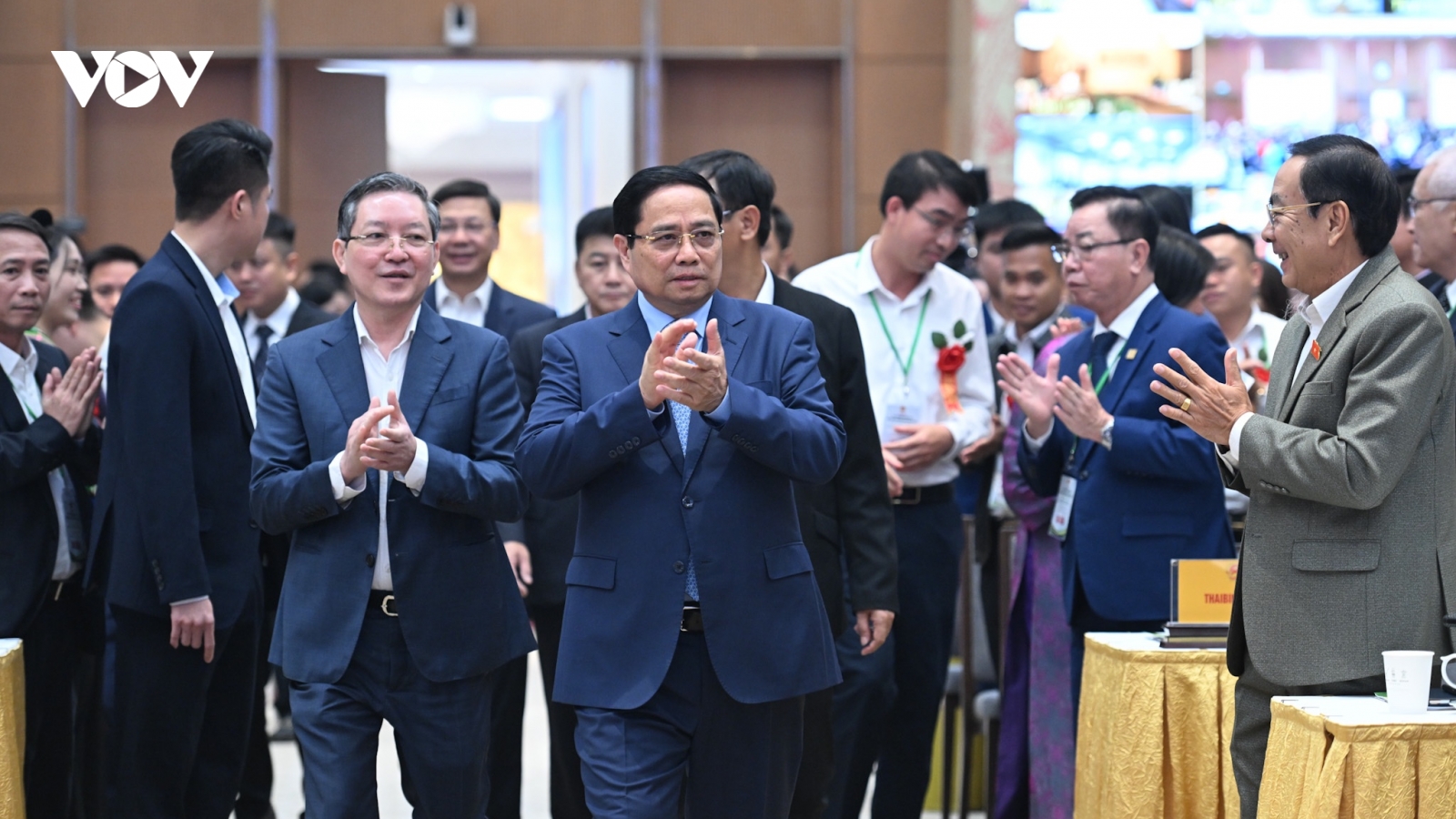 Thủ tướng Chính phủ đối thoại với nông dân