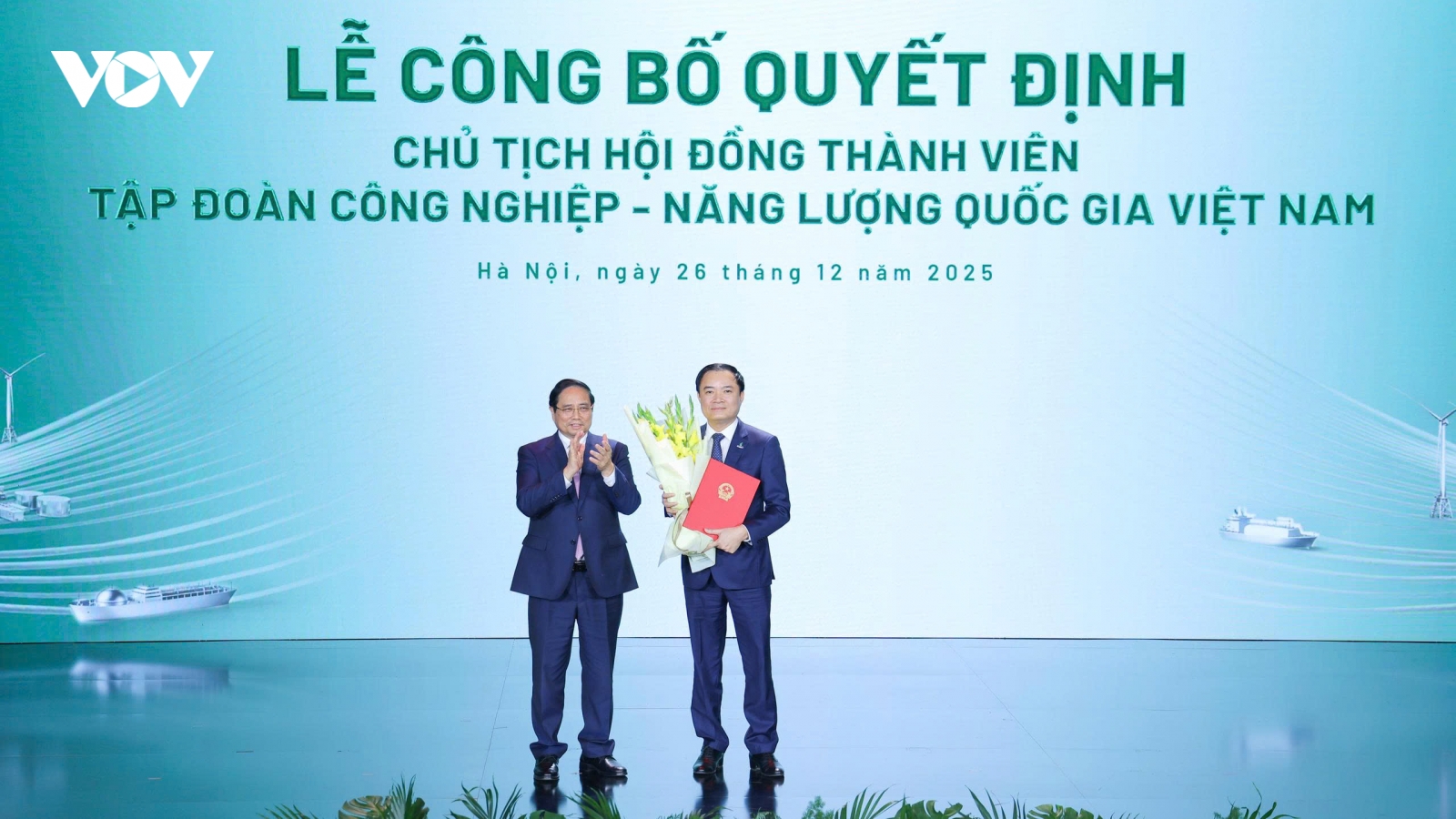 Thủ tướng trao quyết định bổ nhiệm ông Lê Ngọc Sơn làm Chủ tịch PVN