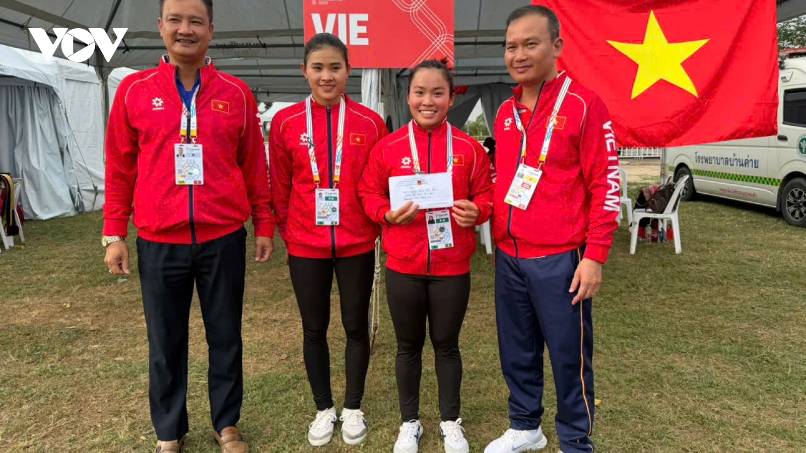 Hai VĐV giành HCV đầu tiên cho Việt Nam ở SEA Games 33 gửi lời tri ân