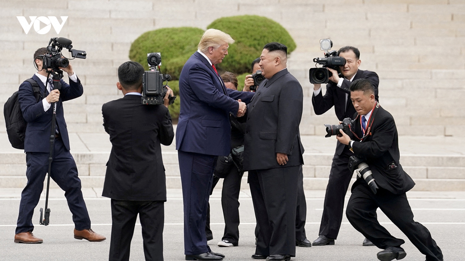 Tại sao ông Trump muốn gặp lại ông Kim Jong-un và khả năng xảy ra?