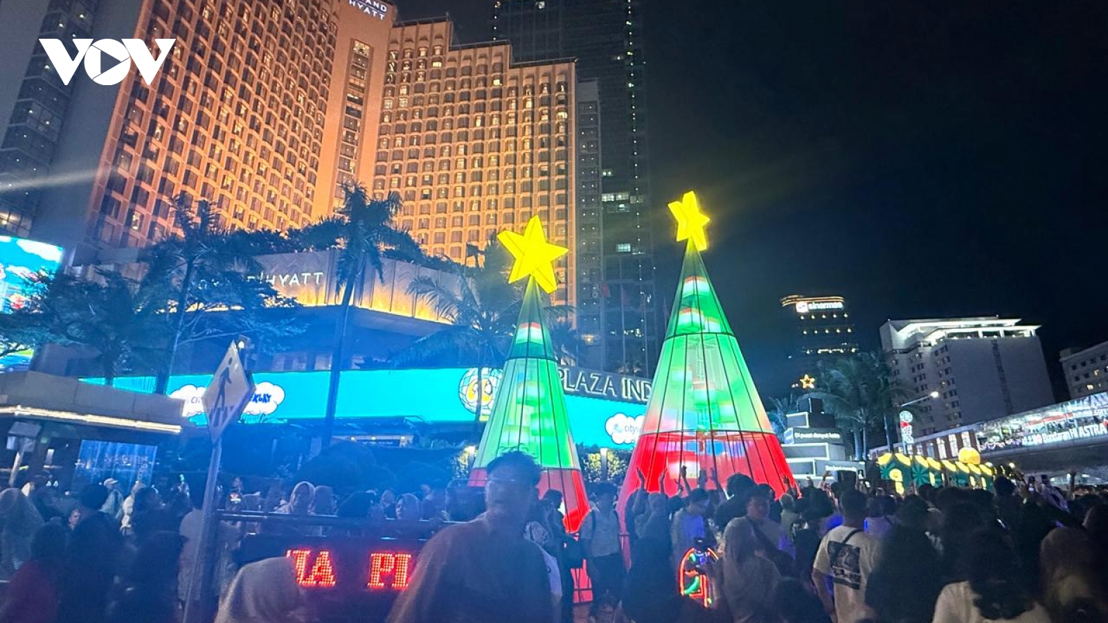 Người dân Indonesia đón mừng năm mới 2026 theo cách ý nghĩa và tiết kiệm