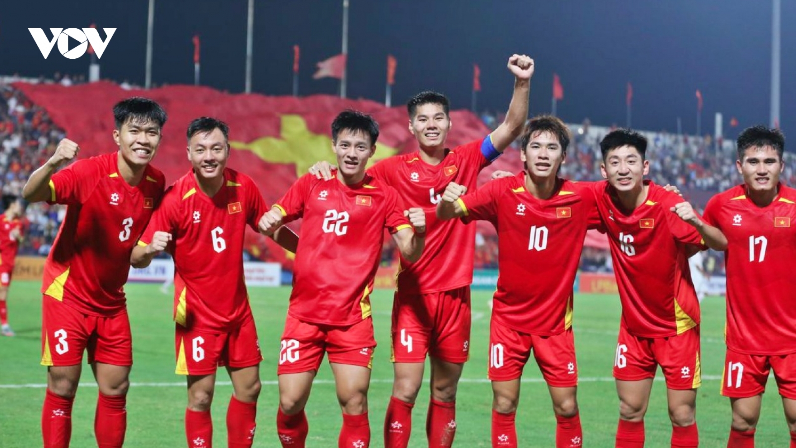 Bóng đá Việt Nam đầu năm 2026: Chiến dịch kép tại đấu trường châu lục