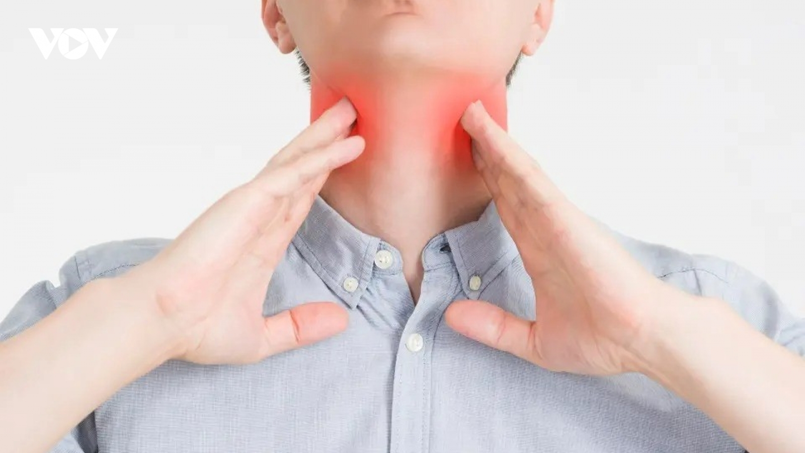 Đi khám do đau họng kéo dài, người đàn ông bất ngờ phát hiện mắc 4 loại ung thư