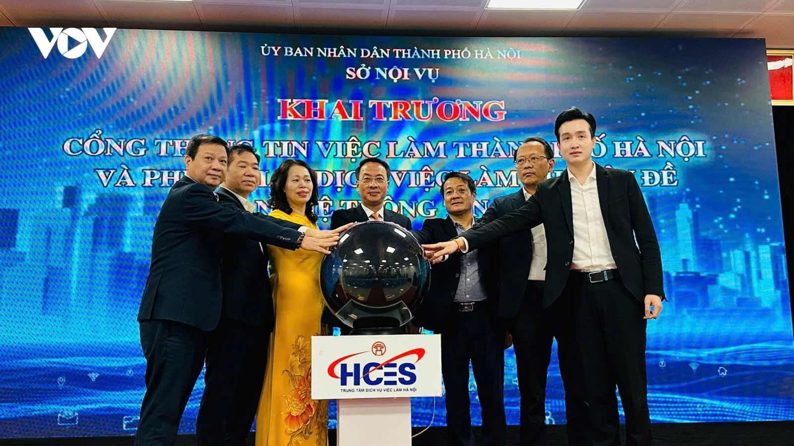 Hà Nội nâng cao hiệu quả hoạt động kết nối cung - cầu lao động
