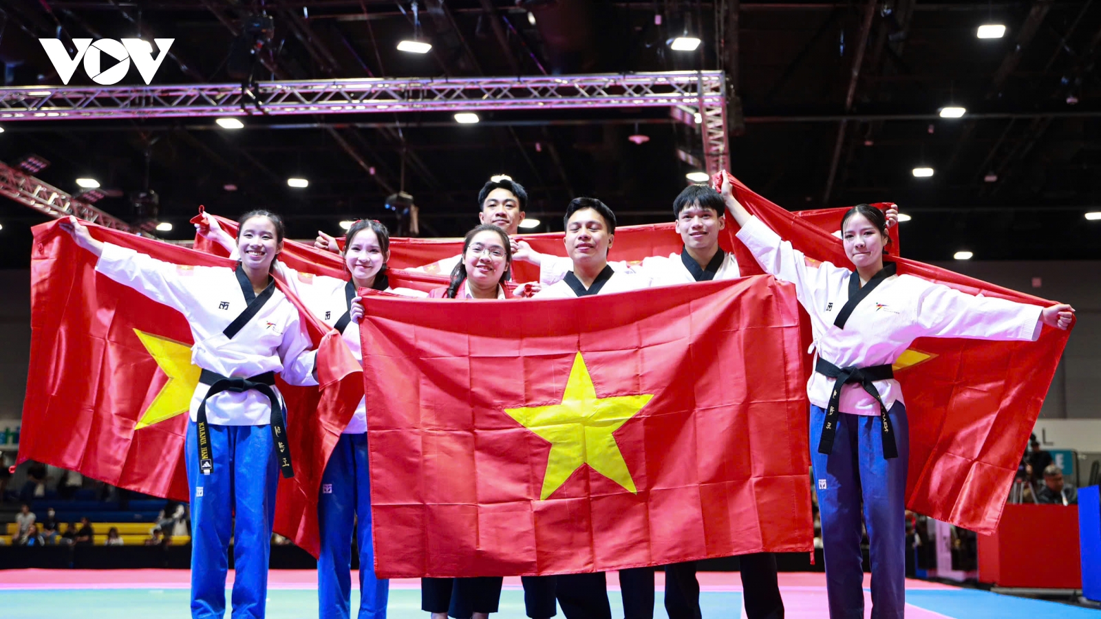VĐV Taekwondo Việt Nam "trải lòng" khi giành HCV ngay lần đầu dự SEA Games