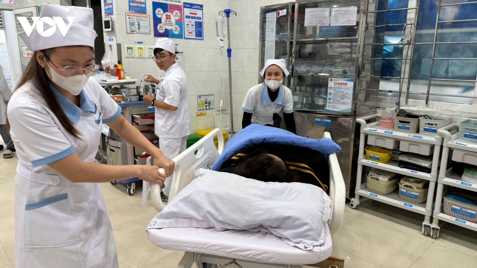 Vụ nghi ngộ độc bánh mì ở Quảng Ngãi: Chủ cơ sở thiếu hồ sơ pháp lý