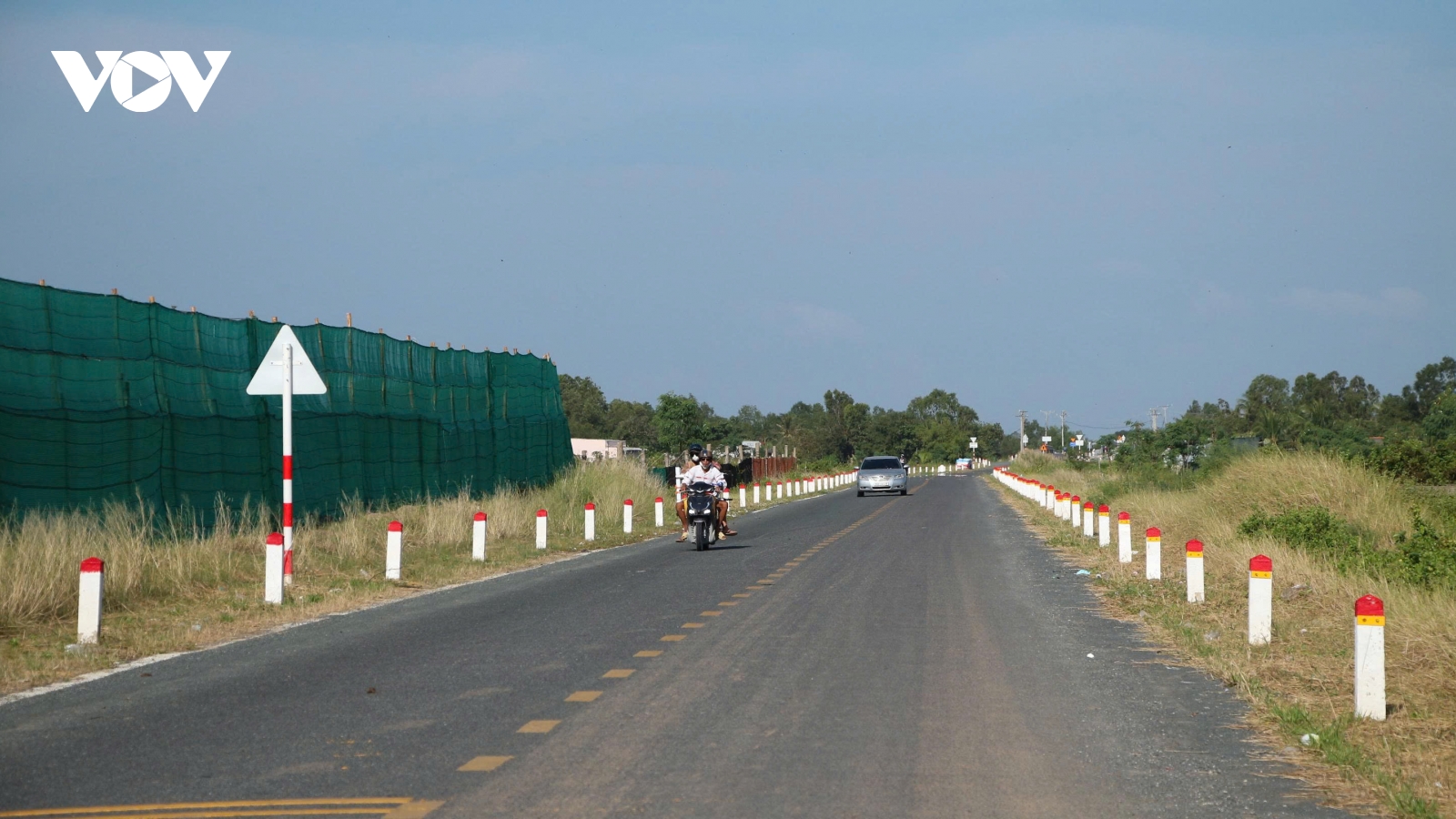 Tuyến đường Đông – Tây mở lối phát triển kinh tế vùng tôm, lúa Cần Thơ