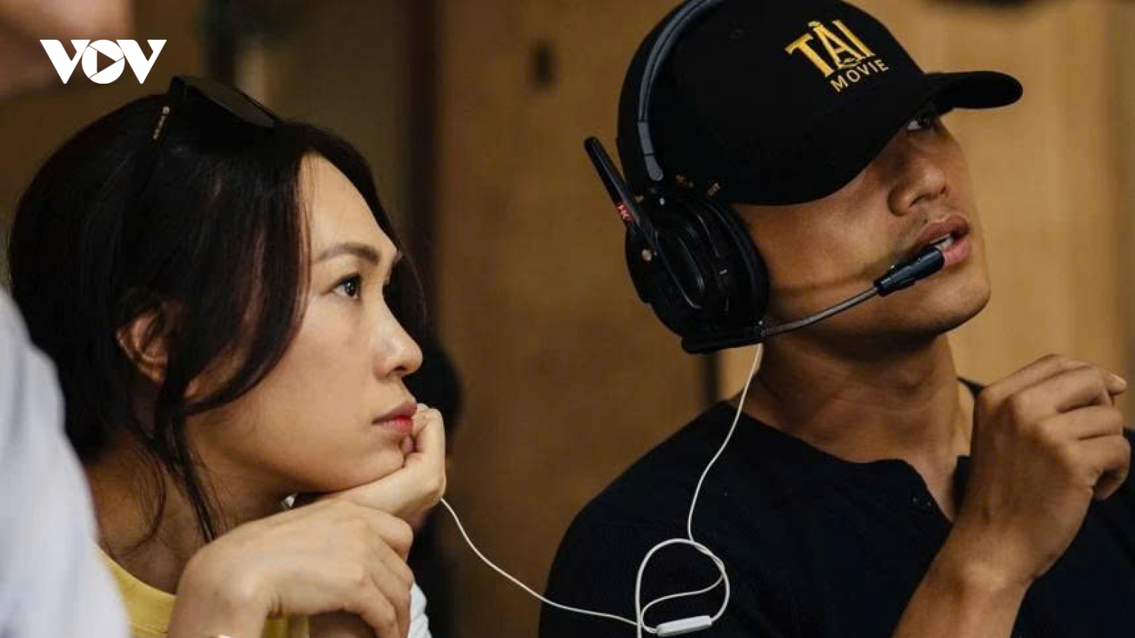 Sao Việt 21/12: Mai Tài Phến đăng ảnh làm phim bên Mỹ Tâm