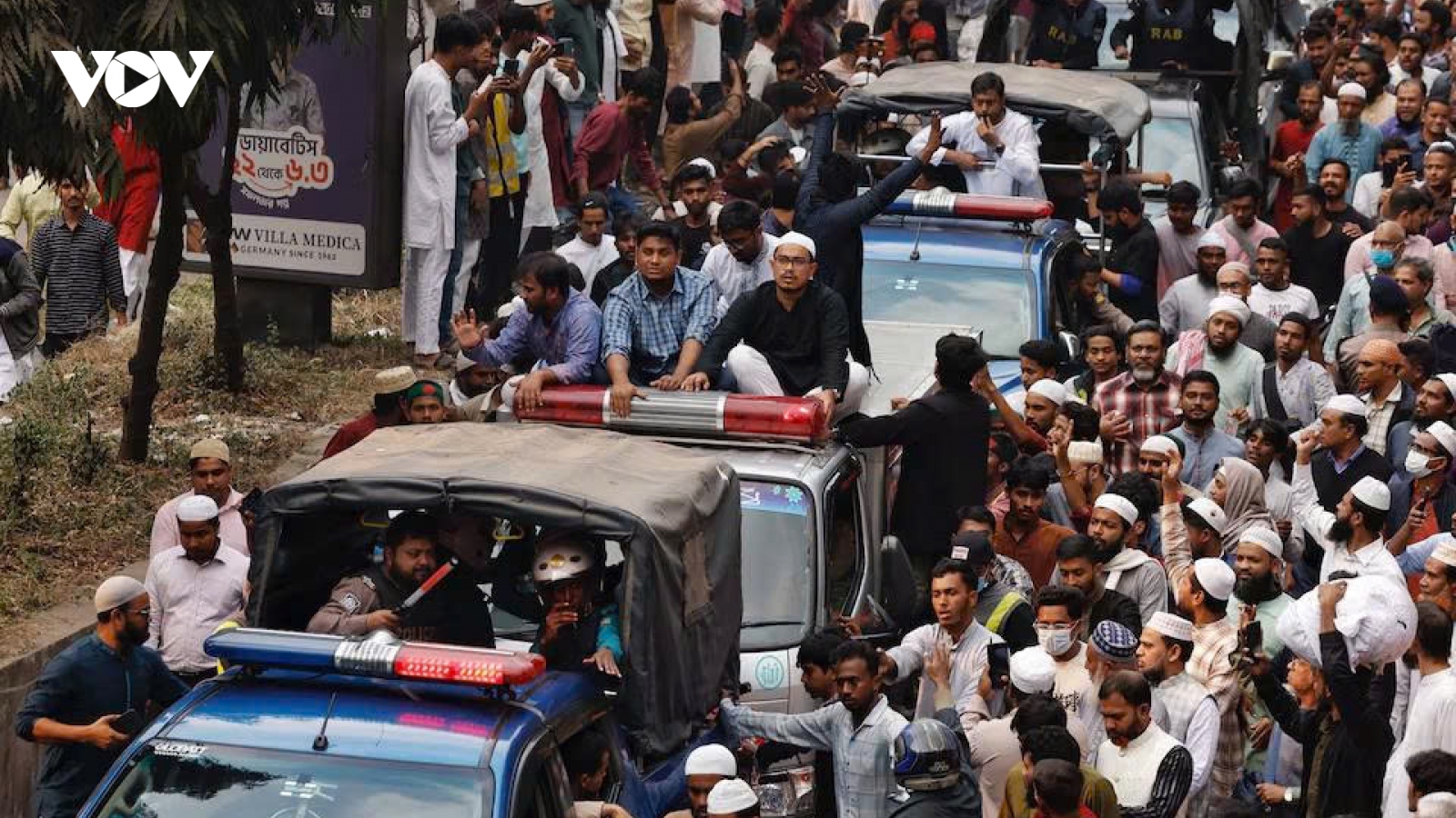 Ấn Độ dừng dịch vụ thị thực tại Bangladesh vì lý do an ninh