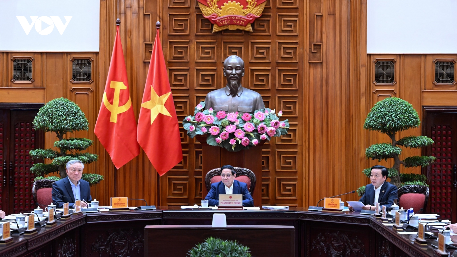 Thủ tướng: "Công khai các phương án đầu tư tuyến đường sắt tốc độ cao Bắc-Nam"