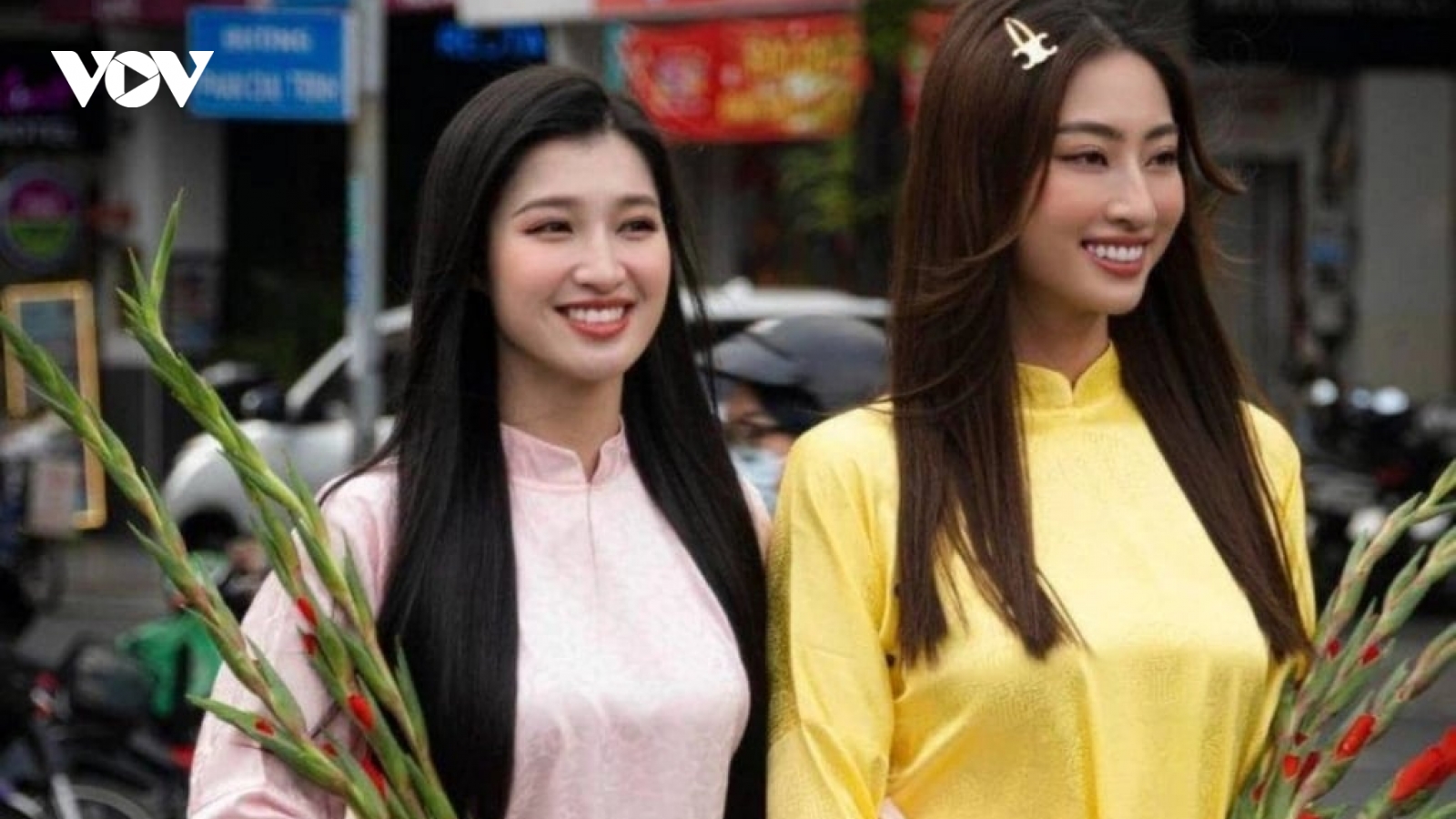 Sao Việt 23/1: Hoa hậu Lương Thùy Linh dự đám cưới Phương Nhi
