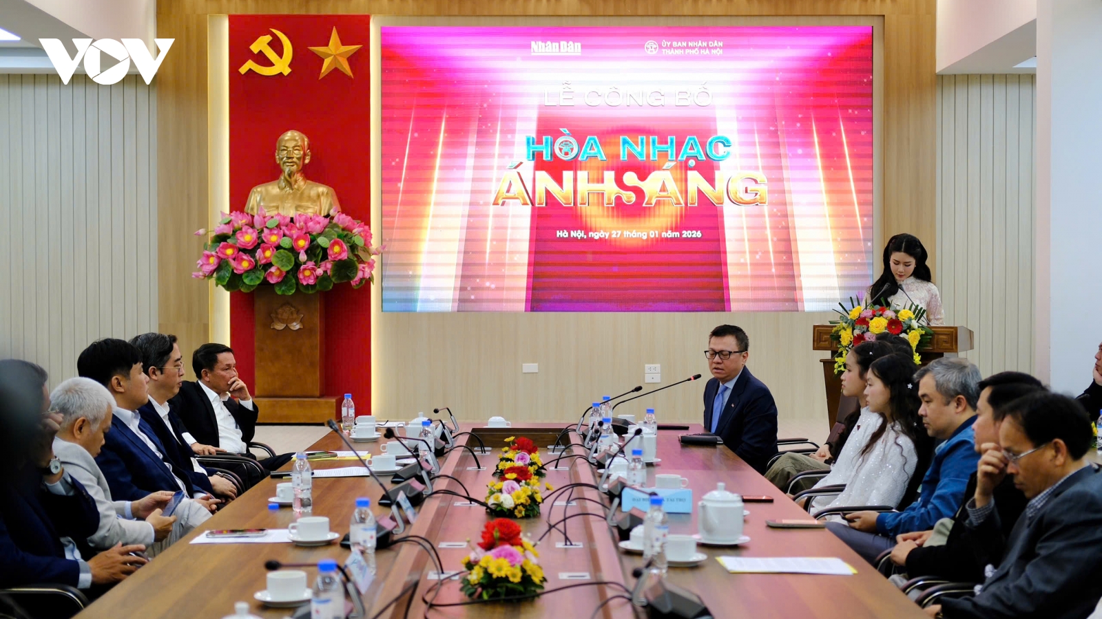 Trúc Nhân, Quân A.P, buitruonglinh trình diễn tại Hòa nhạc ánh sáng 2026 tối 31/1