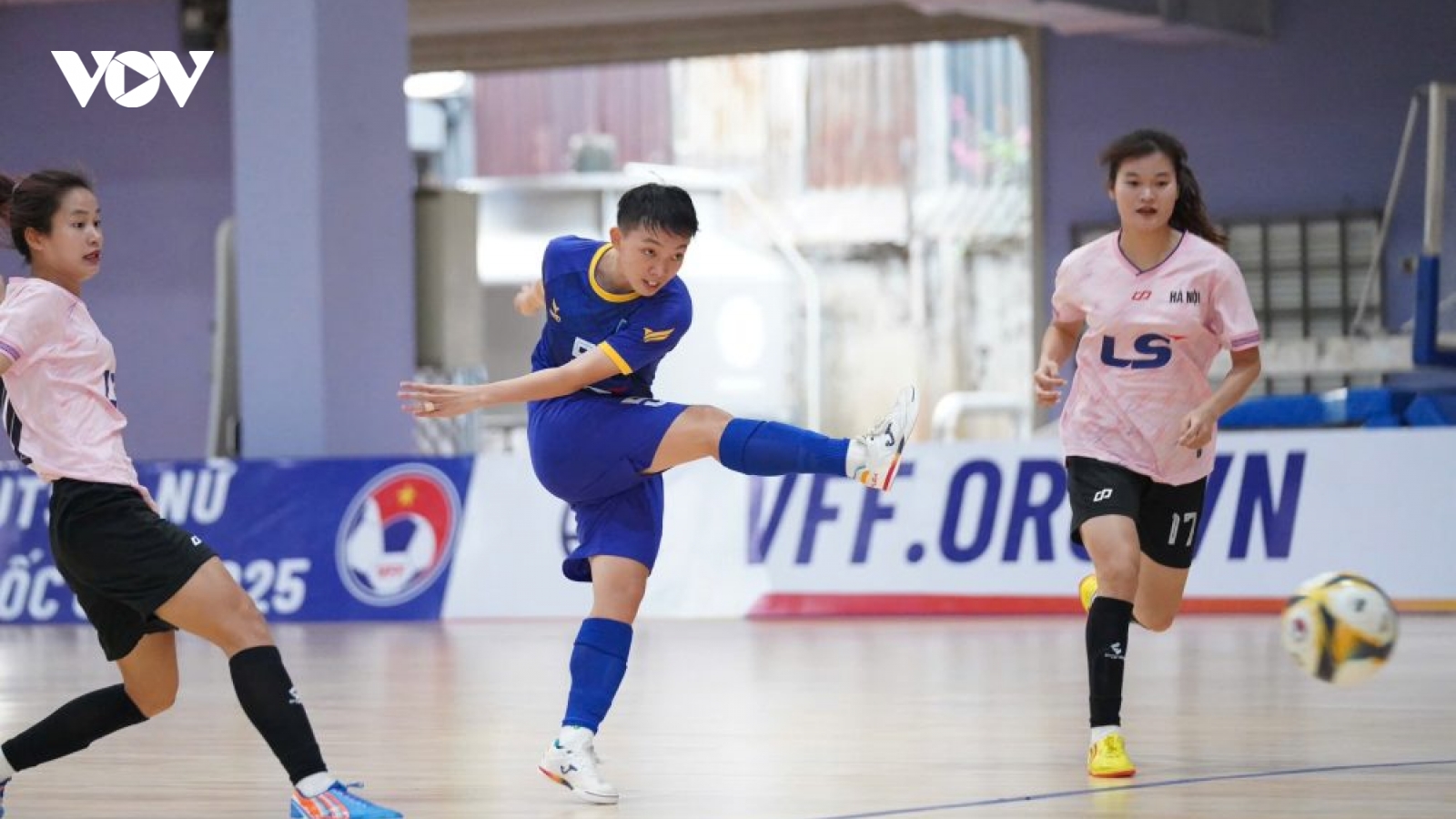 Lịch thi đấu và trực tiếp bóng đá Việt Nam hôm nay 4/1