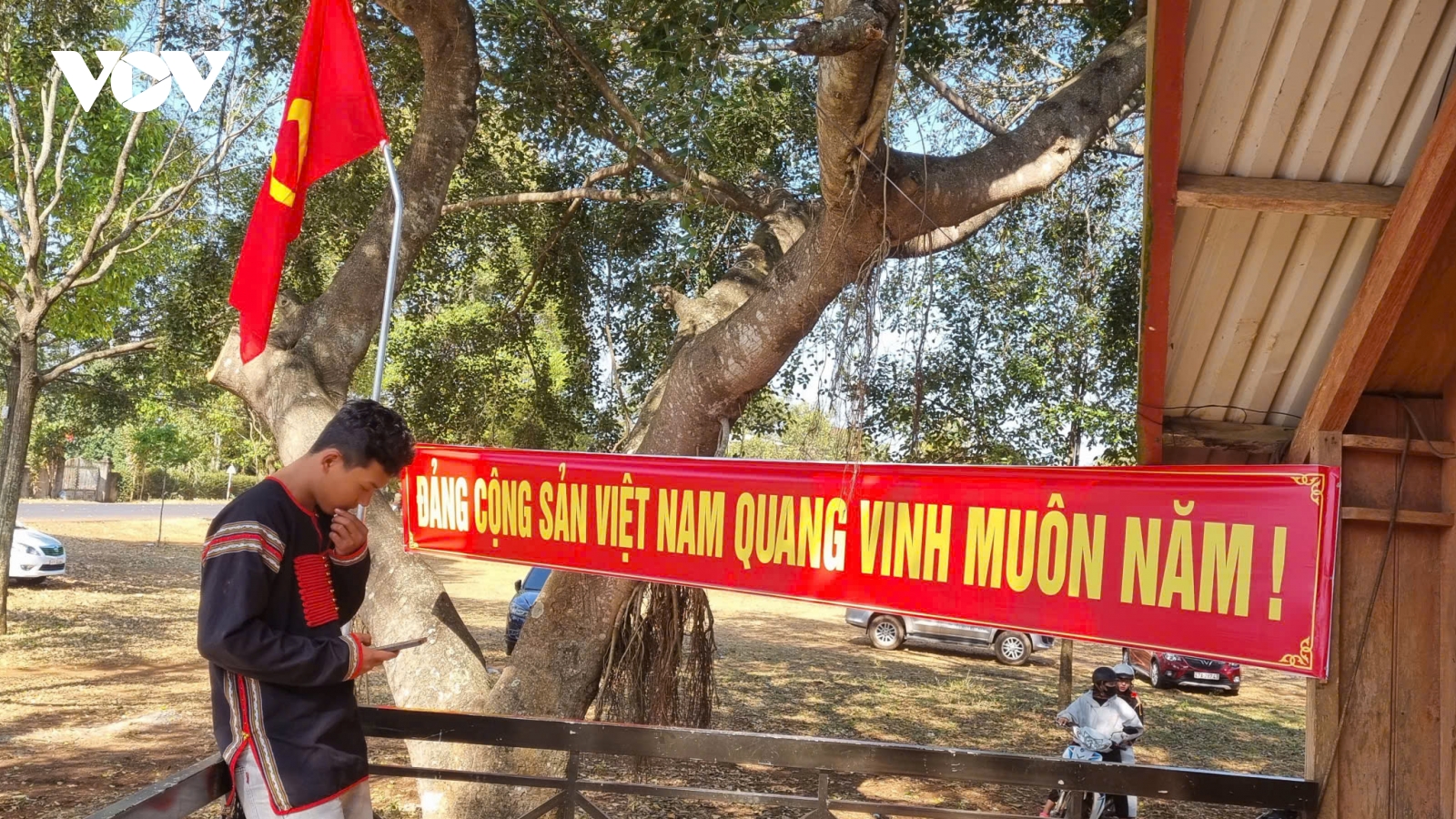 VOV đưa Đại hội XIV của Đảng đến gần hơn với buôn làng Tây Nguyên