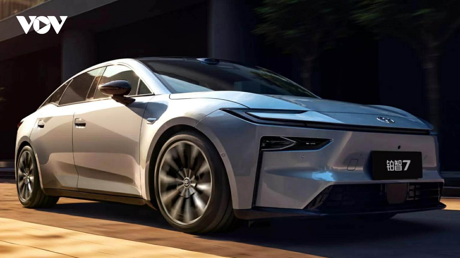 Toyota lựa chọn chiến lược điện hóa linh hoạt, không "tất tay" cho xe điện