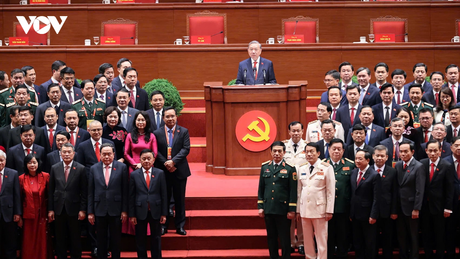 Tổng Bí thư Tô Lâm tái đắc cử, Bộ Chính trị khoá mới có 19 uỷ viên