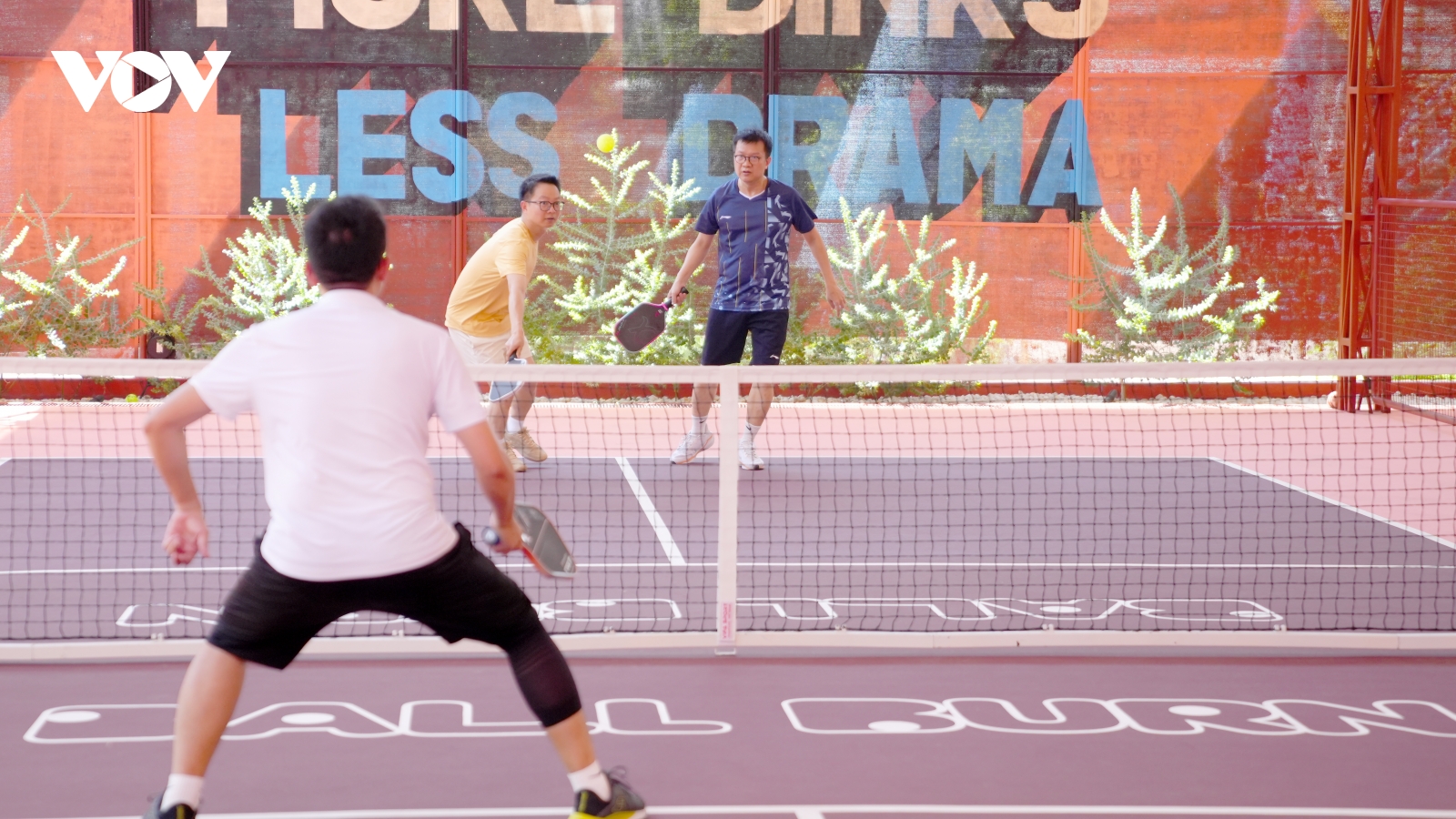 Những lưu ý khi chơi thể thao ngoài trời lạnh