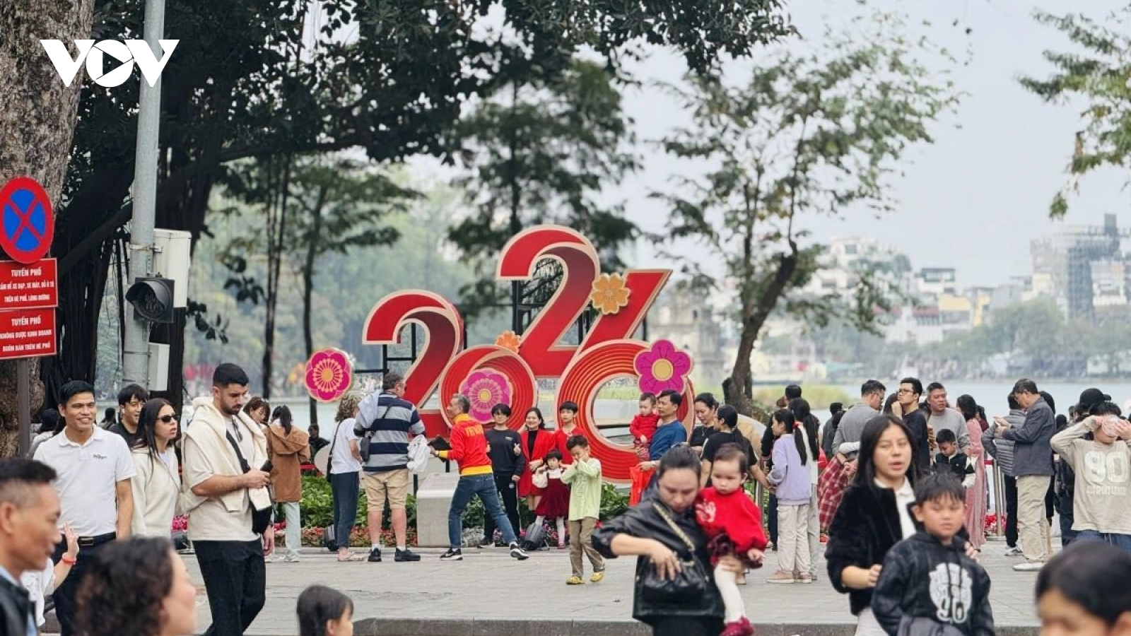 Hanoi tourism industry gears up for Lunar New Year travel surge