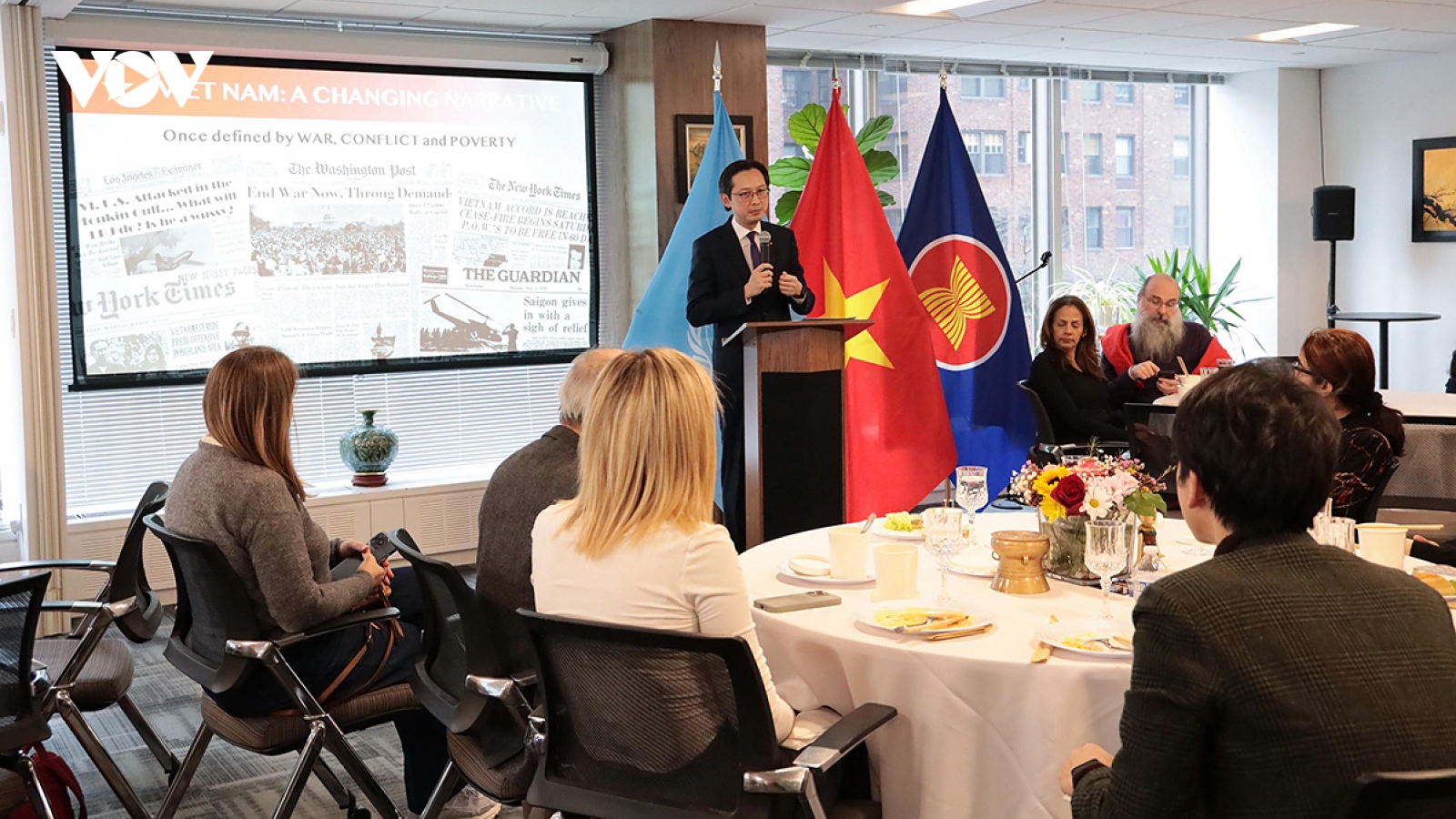 International media in US briefed on Vietnam National Party Congress