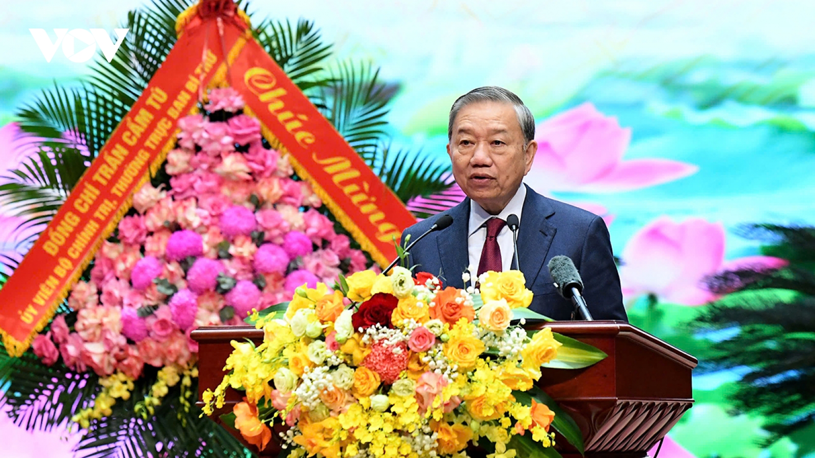 Party chief urges internal affairs sector’s stronger role in new development phase