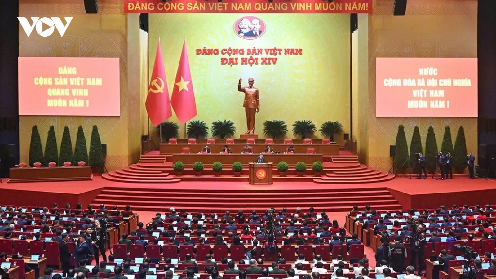 Công bố danh sách trúng cử Ban Chấp hành Trung ương Đảng khóa XIV