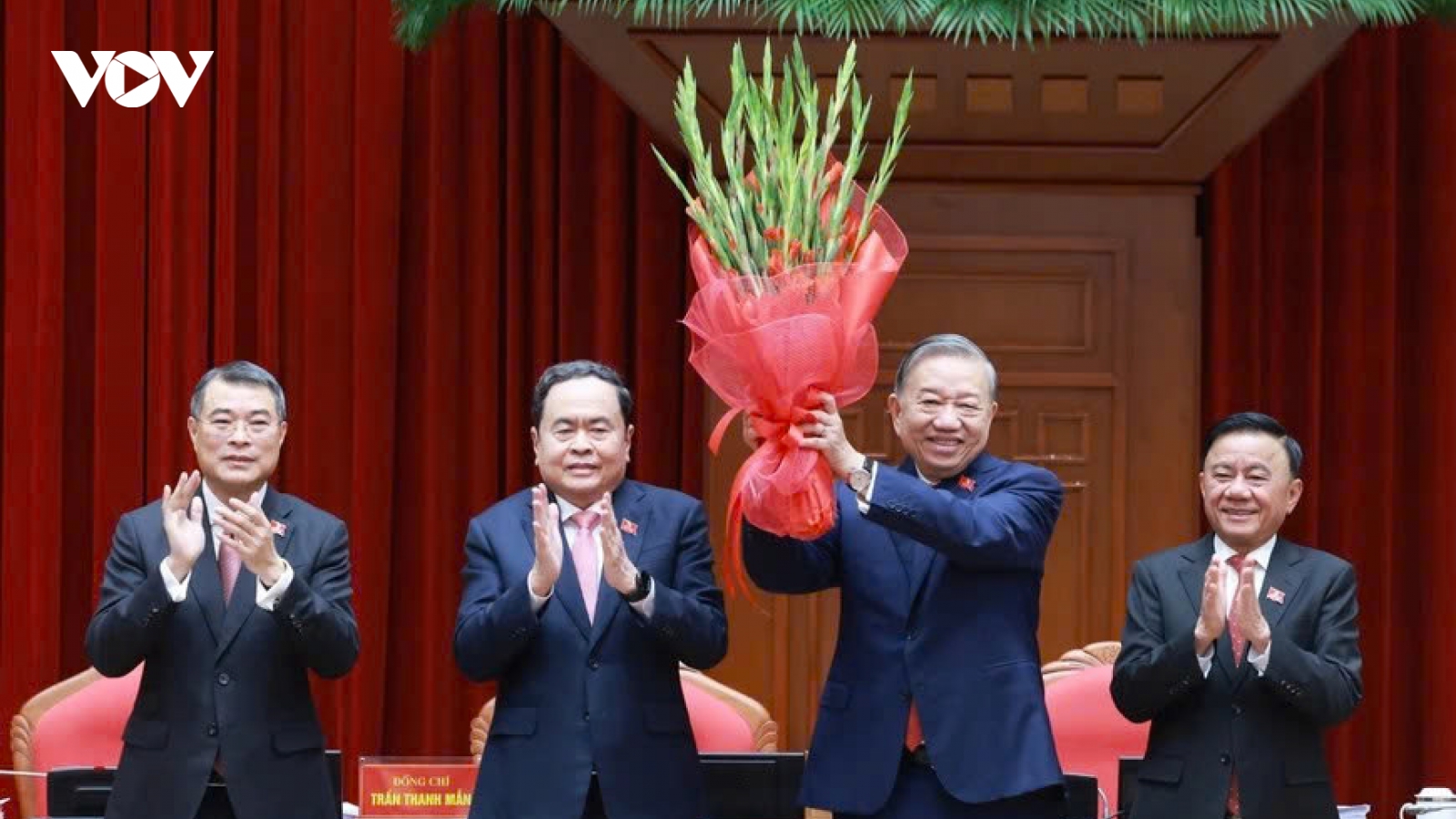 Trung ương thống nhất tuyệt đối bầu đồng chí Tô Lâm giữ chức Tổng Bí thư Ban Chấp hành Trung ương Đảng khóa XIV