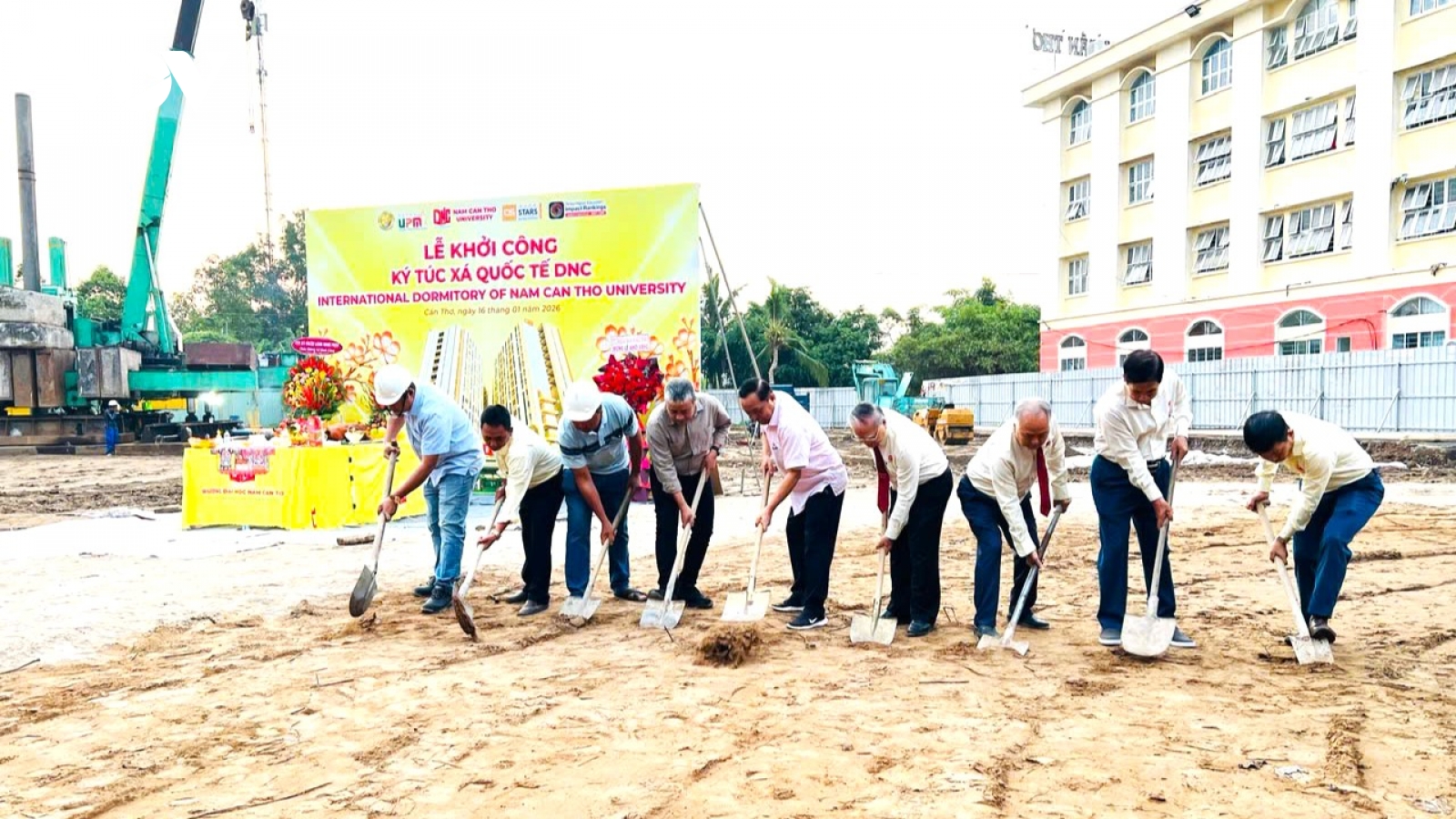 Cần Thơ khởi công Ký túc xá quốc tế 550 tỷ đồng - chào mừng Đại hội Đảng