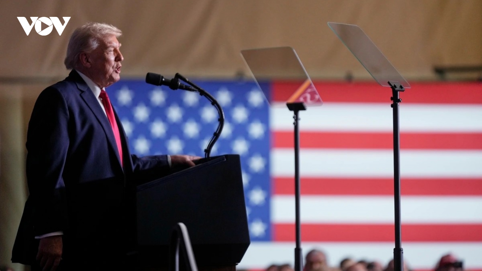 Tổng thống Trump thảo luận phương án ngân sách tránh nguy cơ chính phủ Mỹ đóng cửa