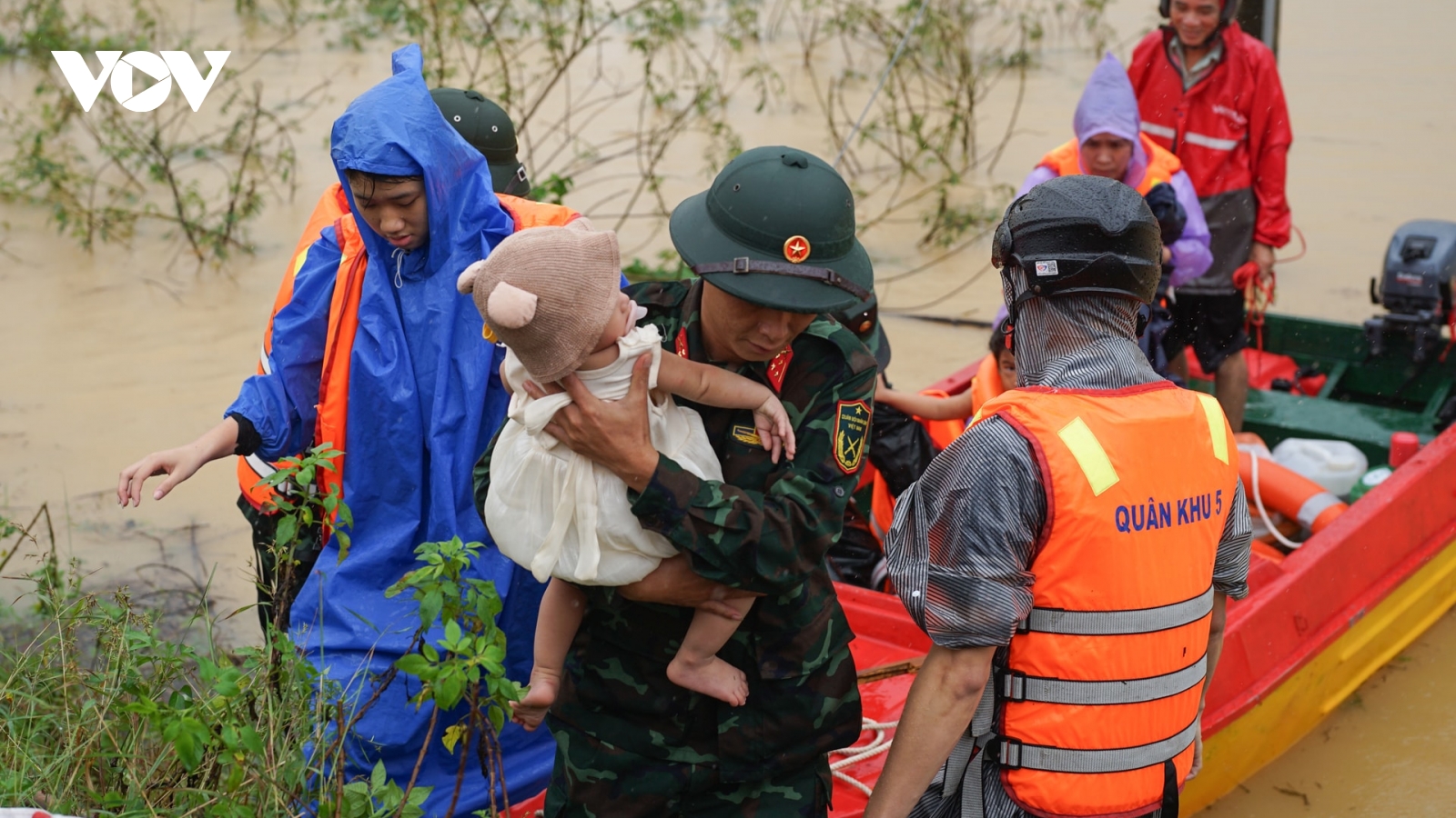 Người dân miền Trung và ĐBSCL mong Đảng, Nhà nước có các chính sách cho địa phương