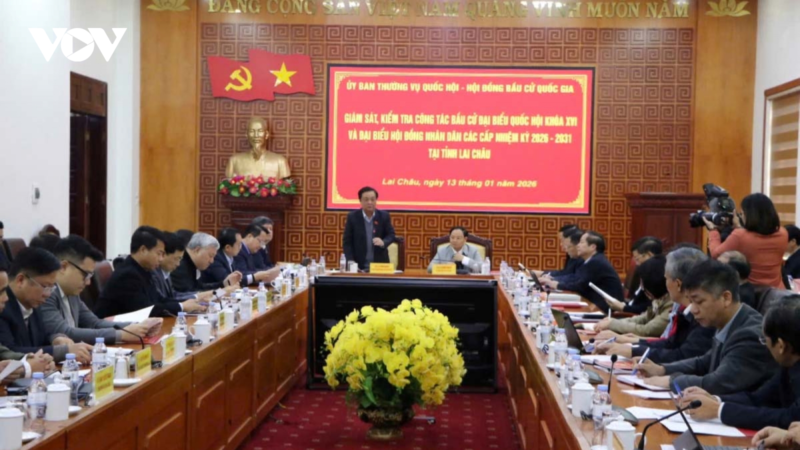 Phó Chủ tịch Quốc hội Lê Minh Hoan kiểm tra, giám sát công tác bầu cử tại Lai Châu