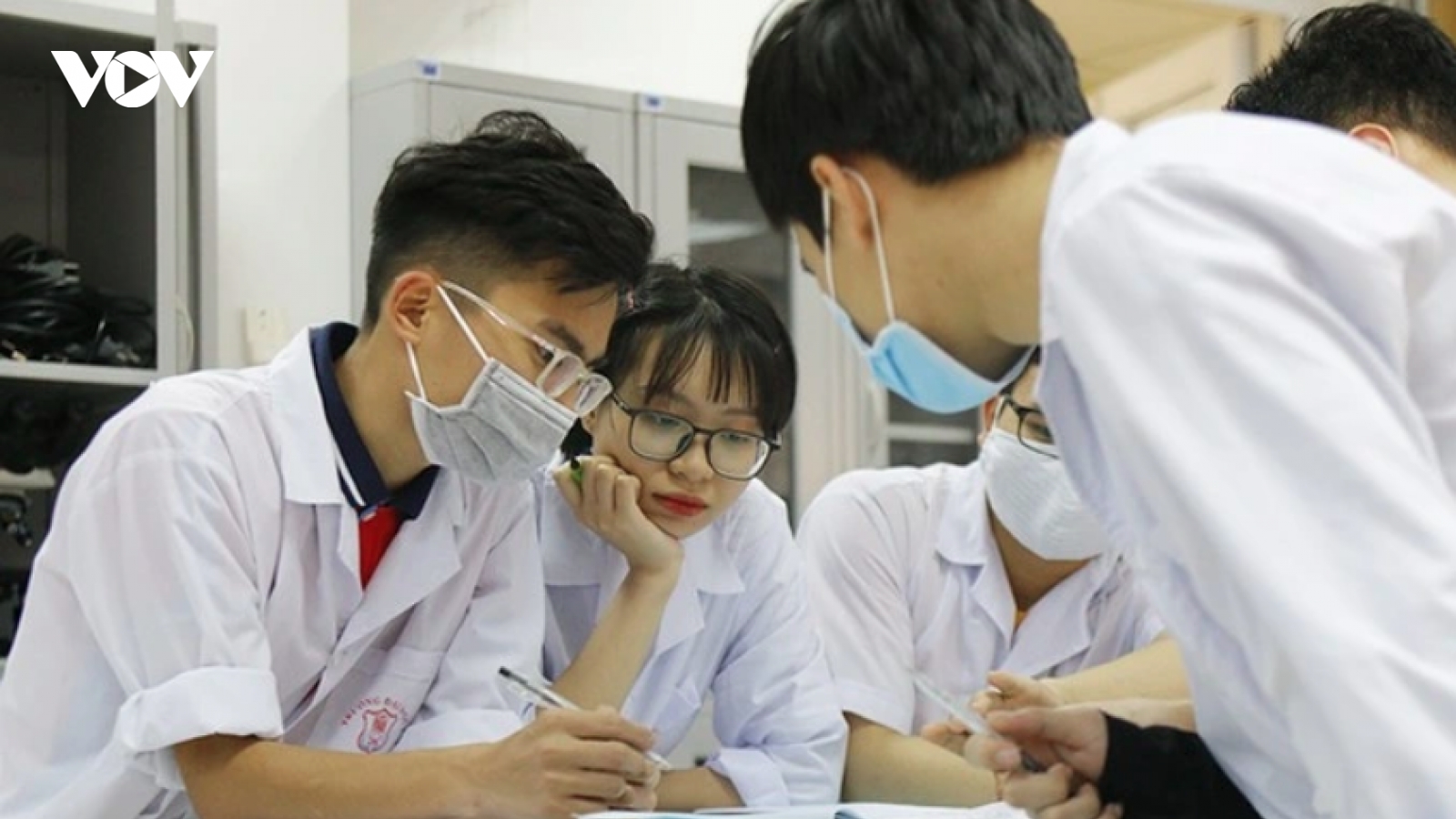 Kiến nghị công nhận giảng viên là bác sĩ nội trú, chuyên khoa tương đương tiến sĩ
