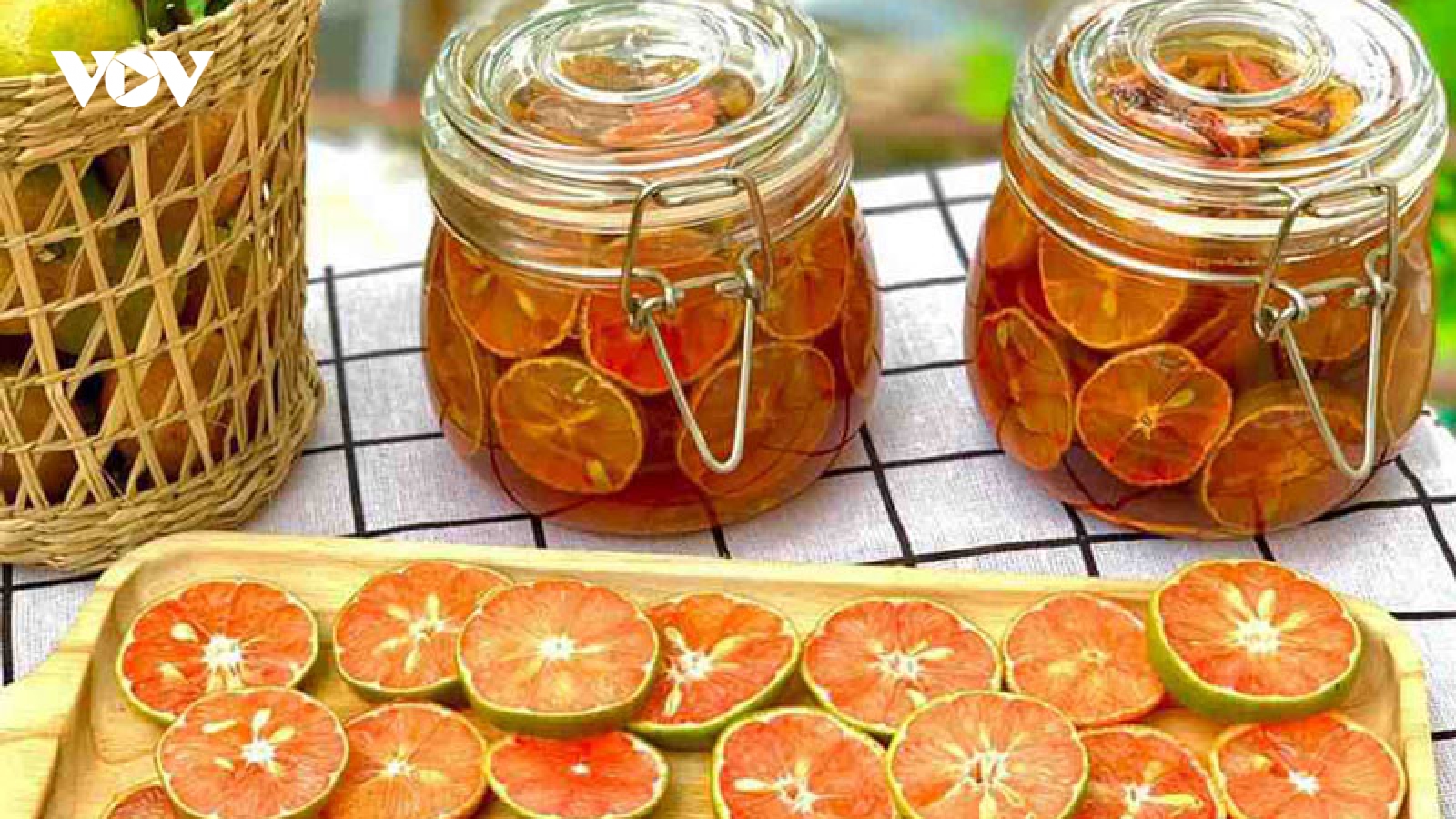 Ngoài trị ho, chanh đào ngâm mật ong còn đem lại những lợi ích gì?