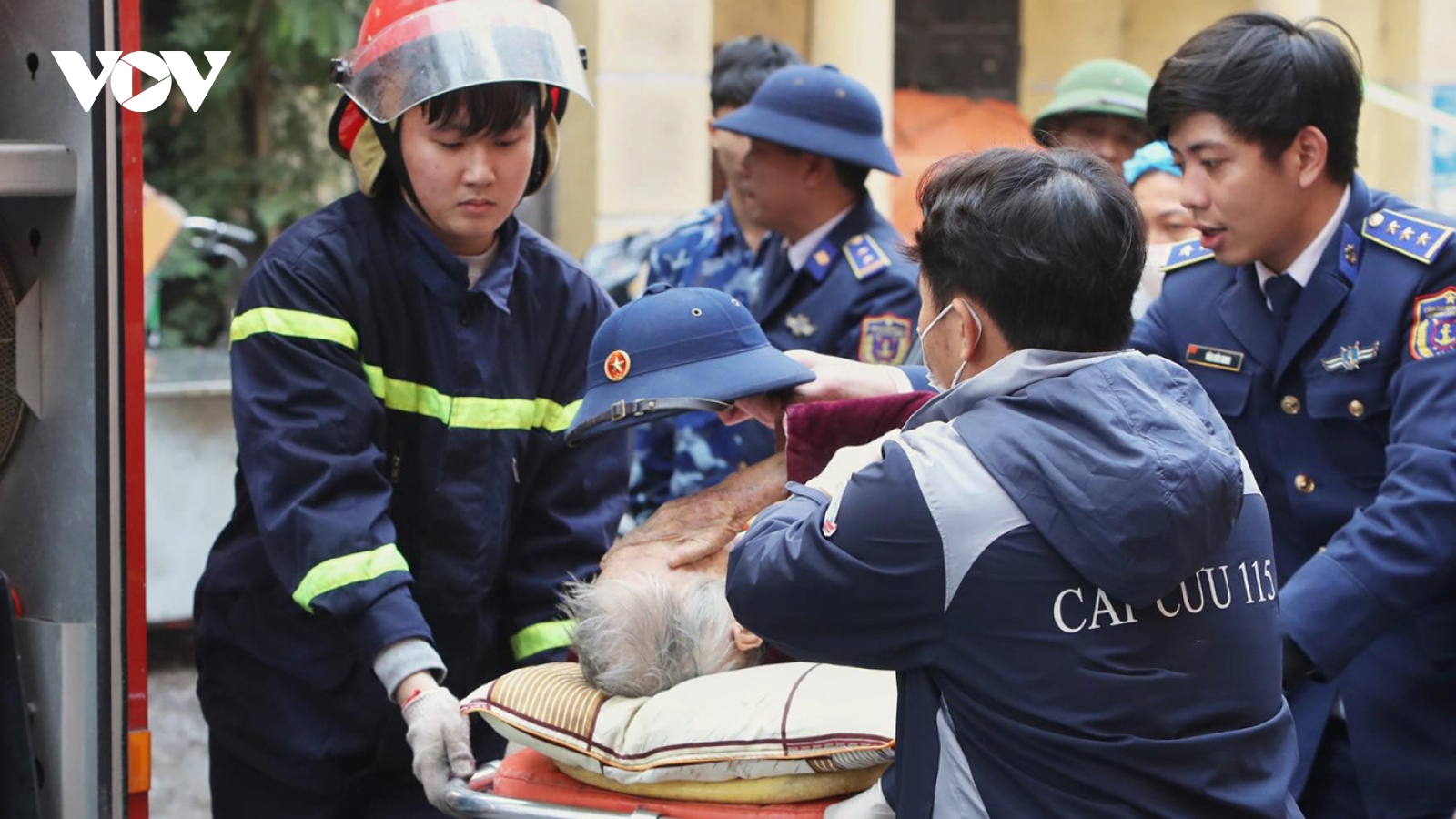 Thêm một người chết trong vụ cháy ở đường Lê Lợi, Hà Nội