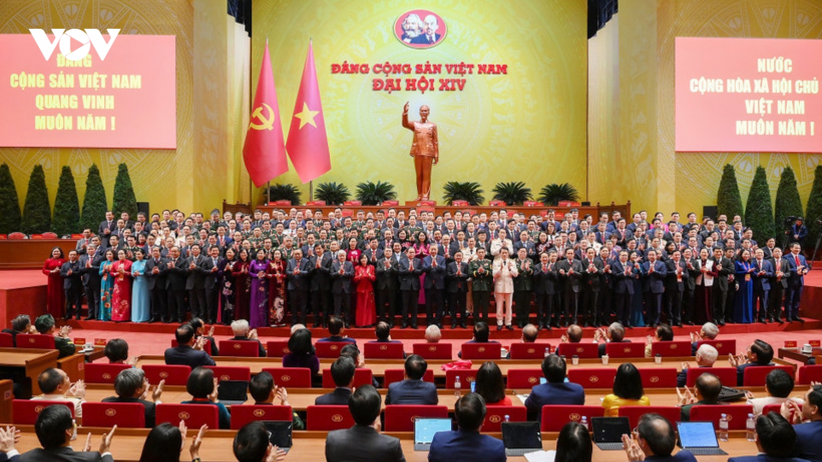 Đoàn kết, thống nhất, vững bước trên chặng đường phát triển mới