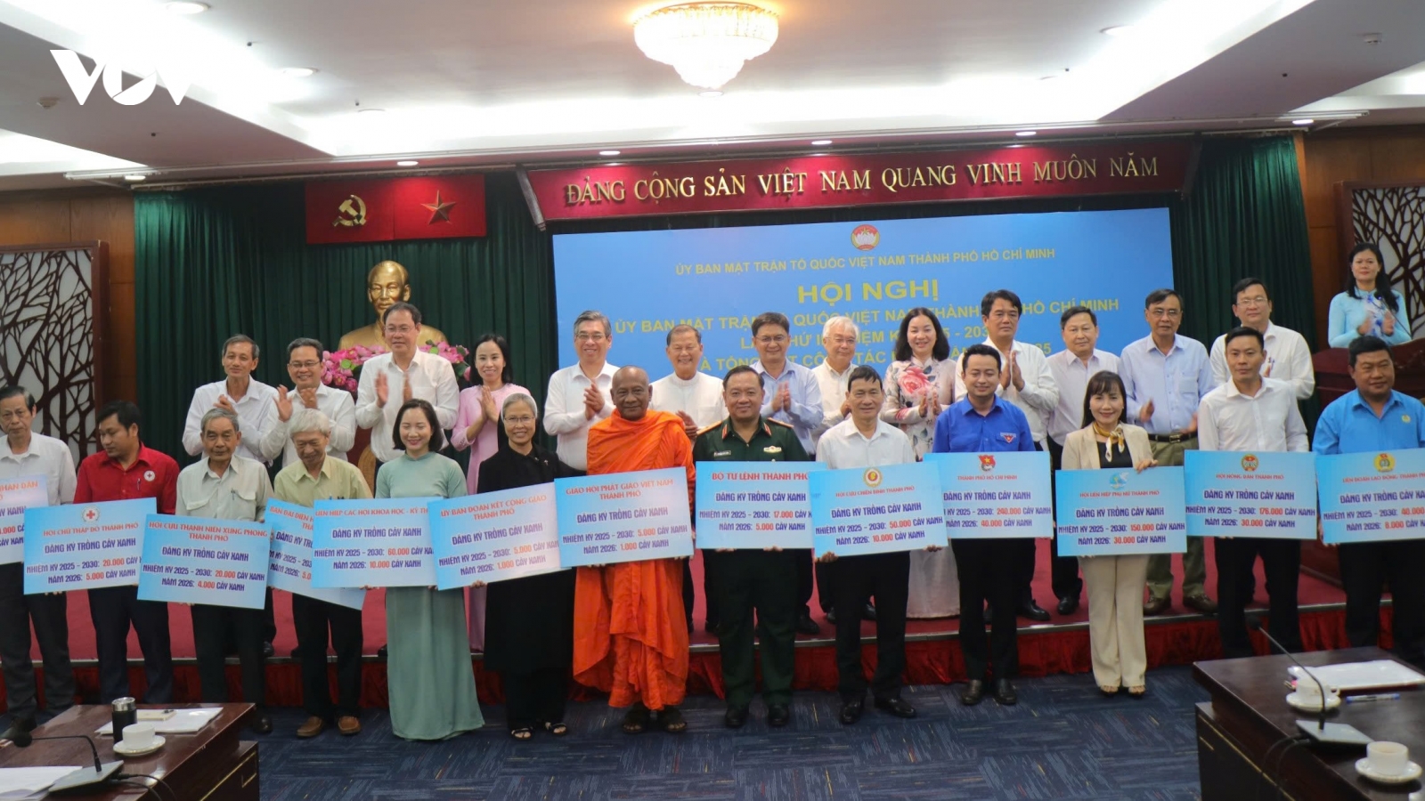 MTTQ TP.HCM phát động trồng gần 1,8 triệu cây xanh nhiệm kỳ 2025-2030
