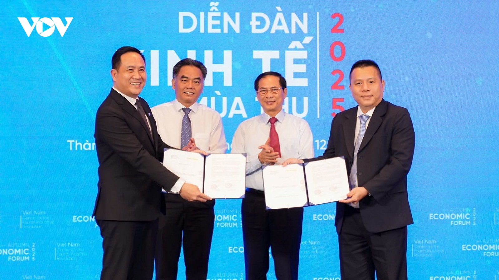 Kết nối nhân lực và tài lực kiều bào: Bước đi thúc đẩy tài chính xanh