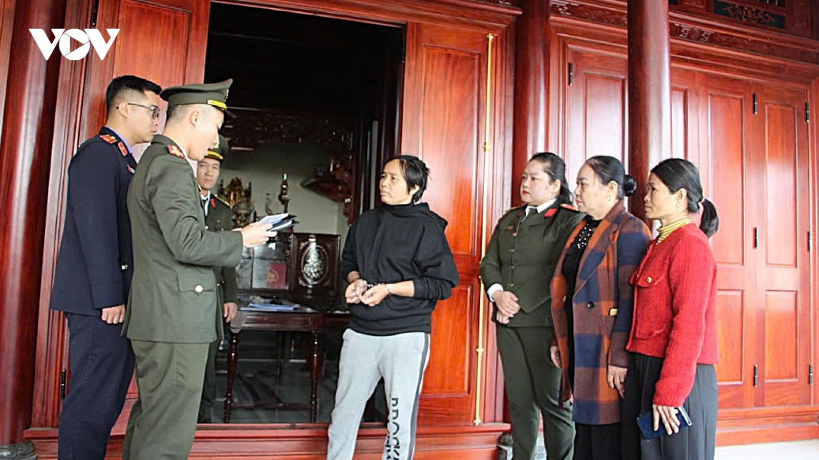 Công an Nghệ An bắt Hồ Thị Hải về hành vi lợi dụng quyền tự do dân chủ