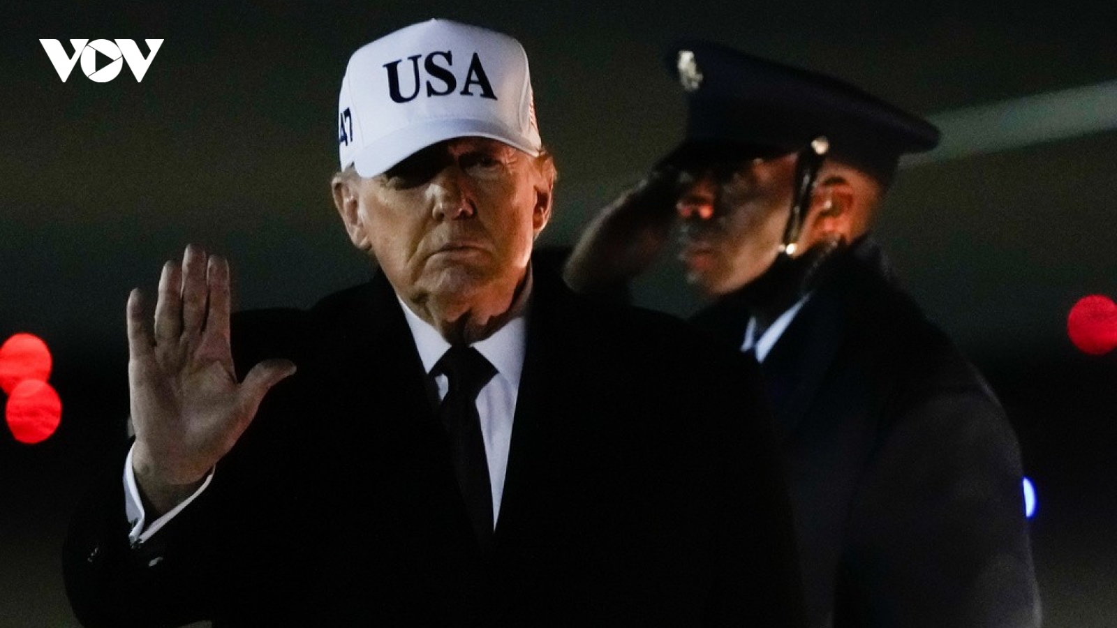 Ông Trump dọa áp thuế với các nước không ủng hộ việc Mỹ kiểm soát Greenland