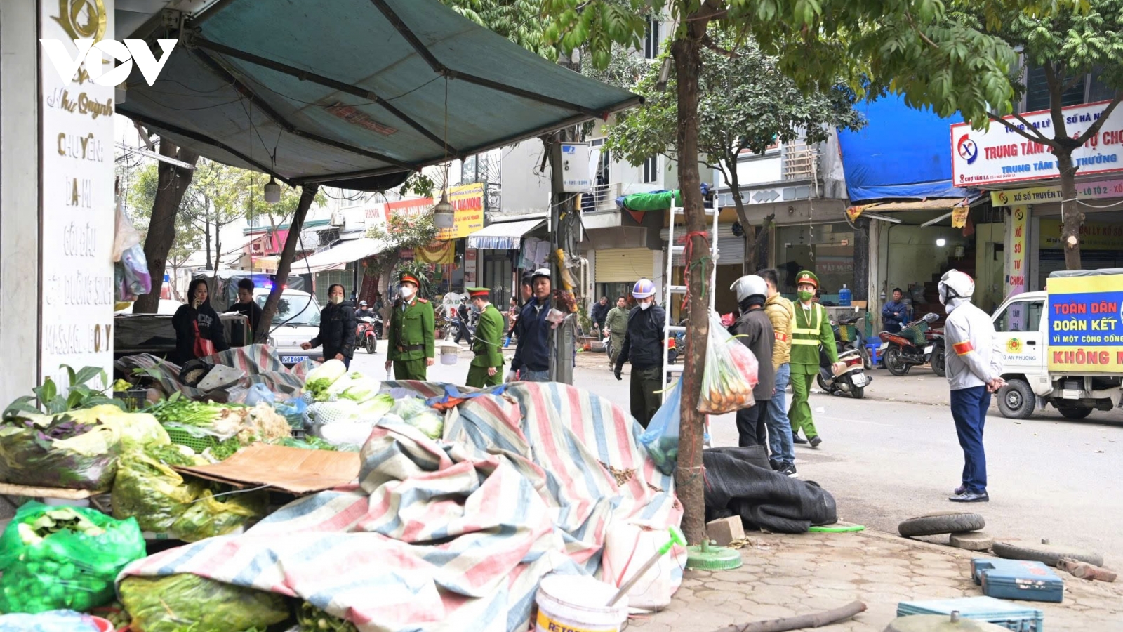 Chợ cóc, chợ tạm ở Hà Nội trước ngày xử lý dứt điểm 30/1