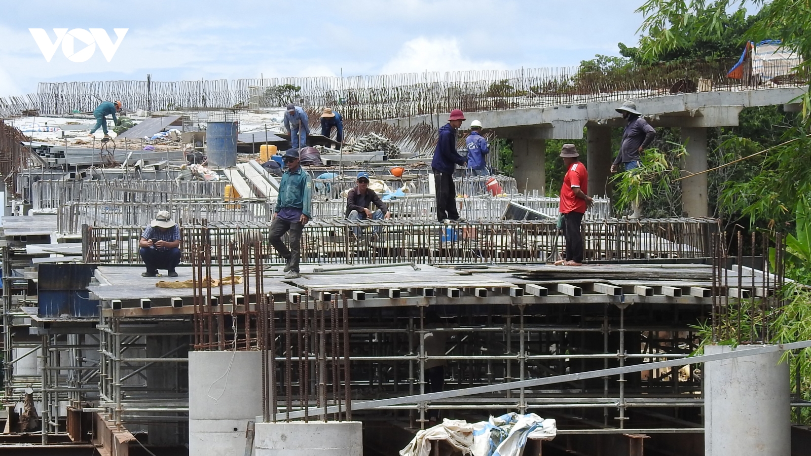 Lâm Đồng chung sức hiện thực khát vọng “đường lớn” phát triển