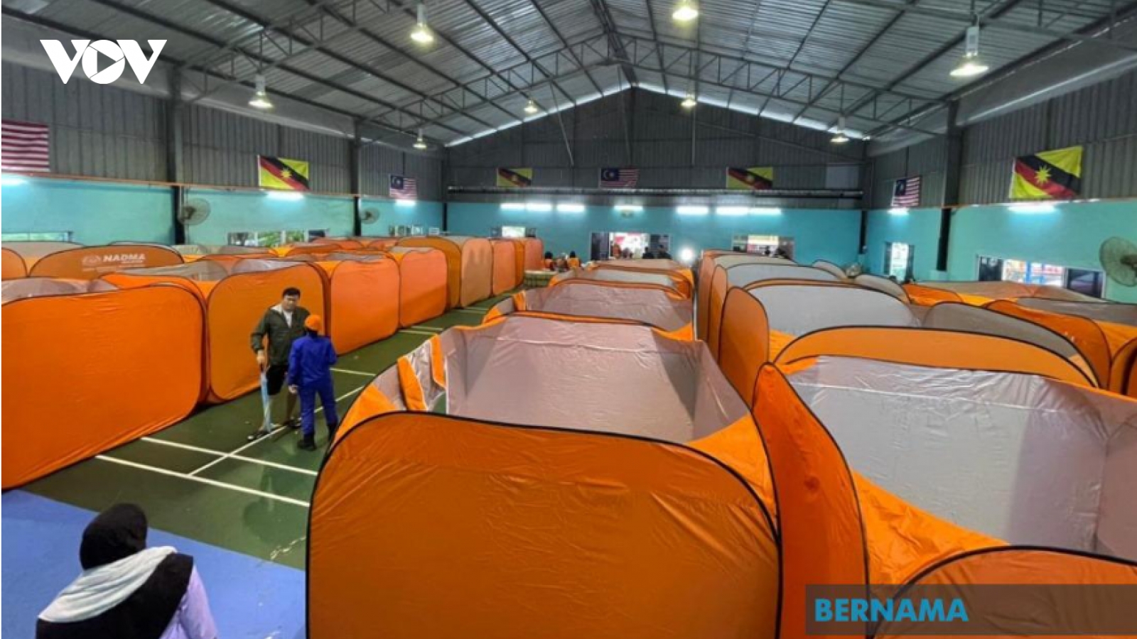 Gần 3.500 người sơ tán, 35 trường học đóng cửa vì lũ lụt và sạt lở đất ở Malaysia